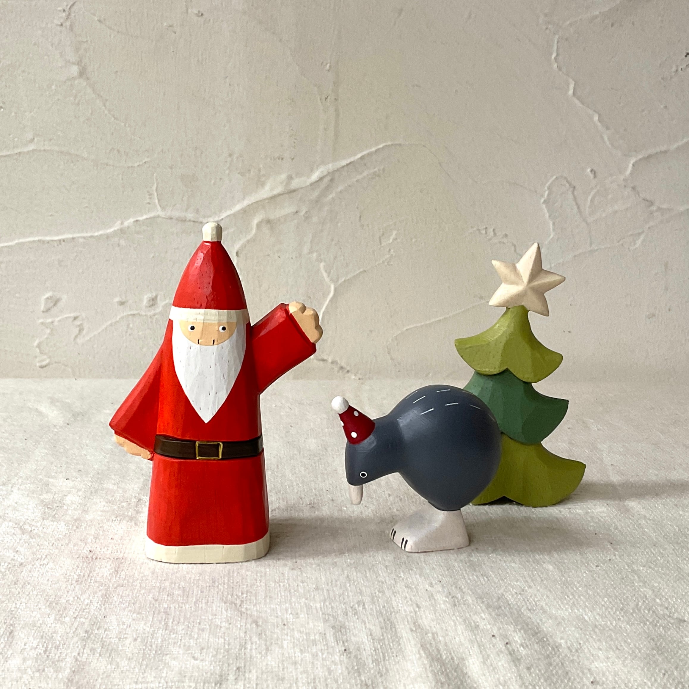 ハイタッチサンタ | 照明＆エシカルライフスタイル Lampada／らんぱだ