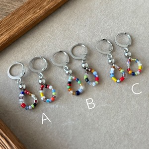 【ｻｰｼﾞｶﾙｽﾃﾝﾚｽ：ｼﾙﾊﾞｰ】アンティークビーズ ピアス