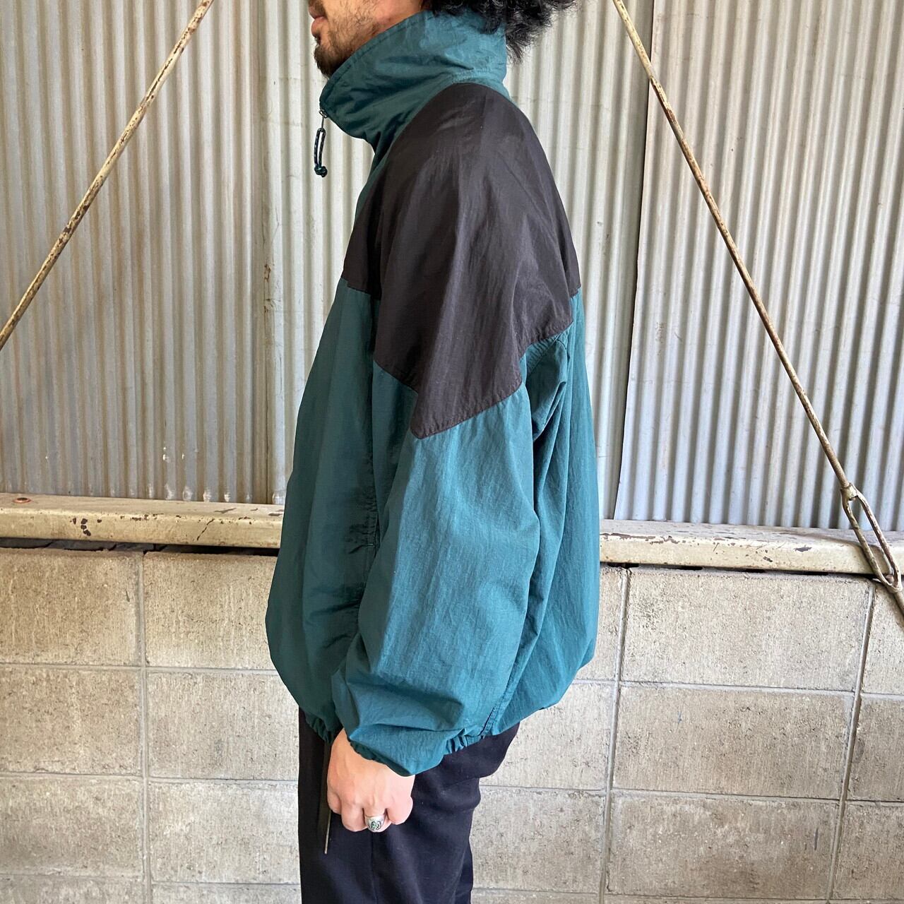 ビッグサイズ 90年代 Columbia コロンビア ハイネック ナイロン