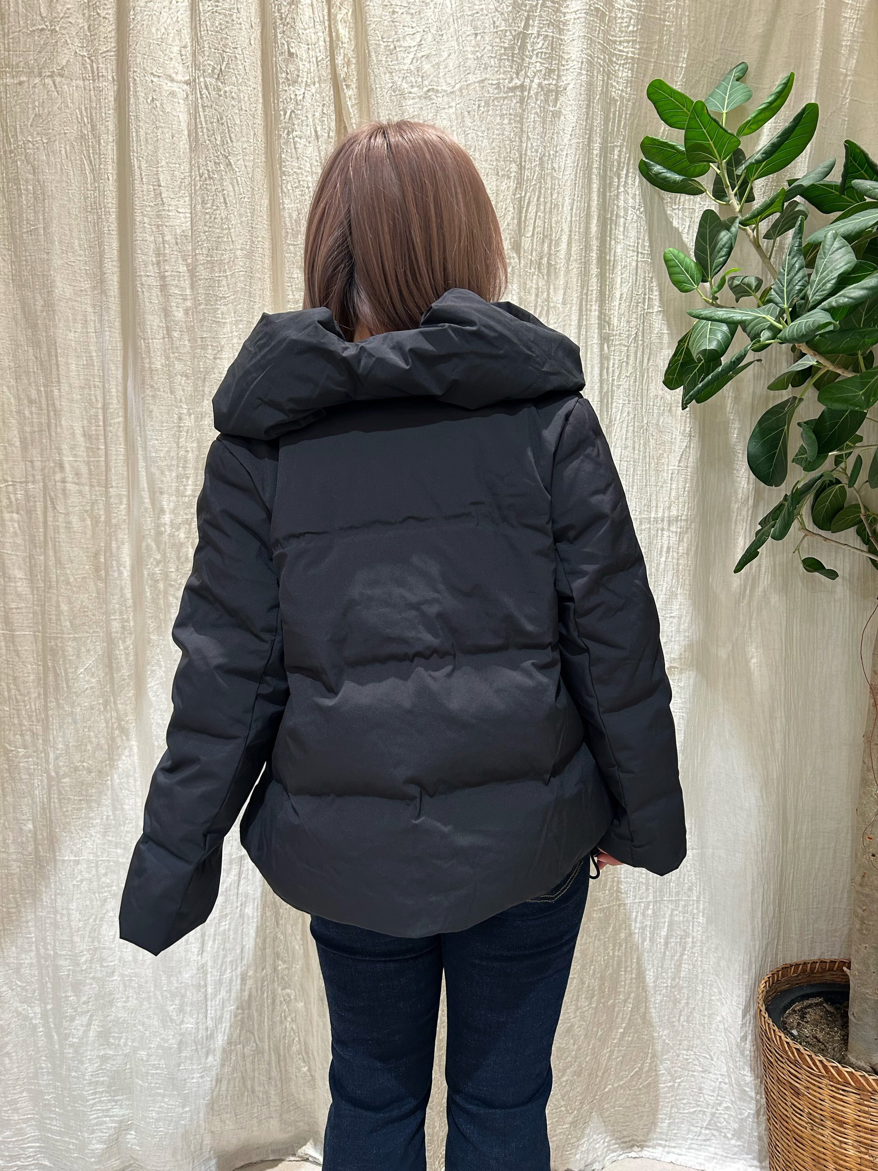 シームレスショートダウンジャケット DONA MARIE(ドナマリー) | EARL