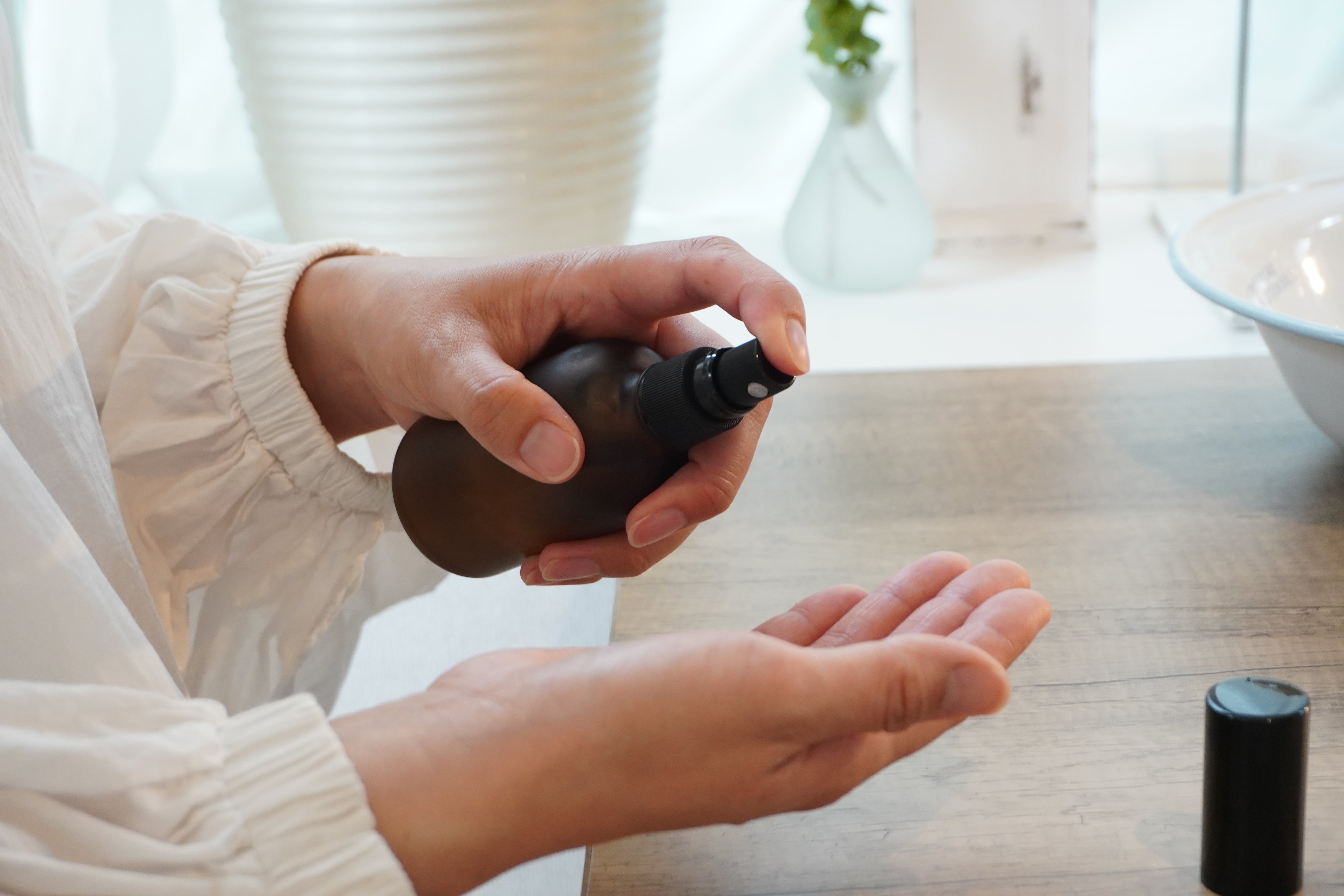 凛々セラムローションLily Black Jinsen Skin Serum Lotion | 咲顔