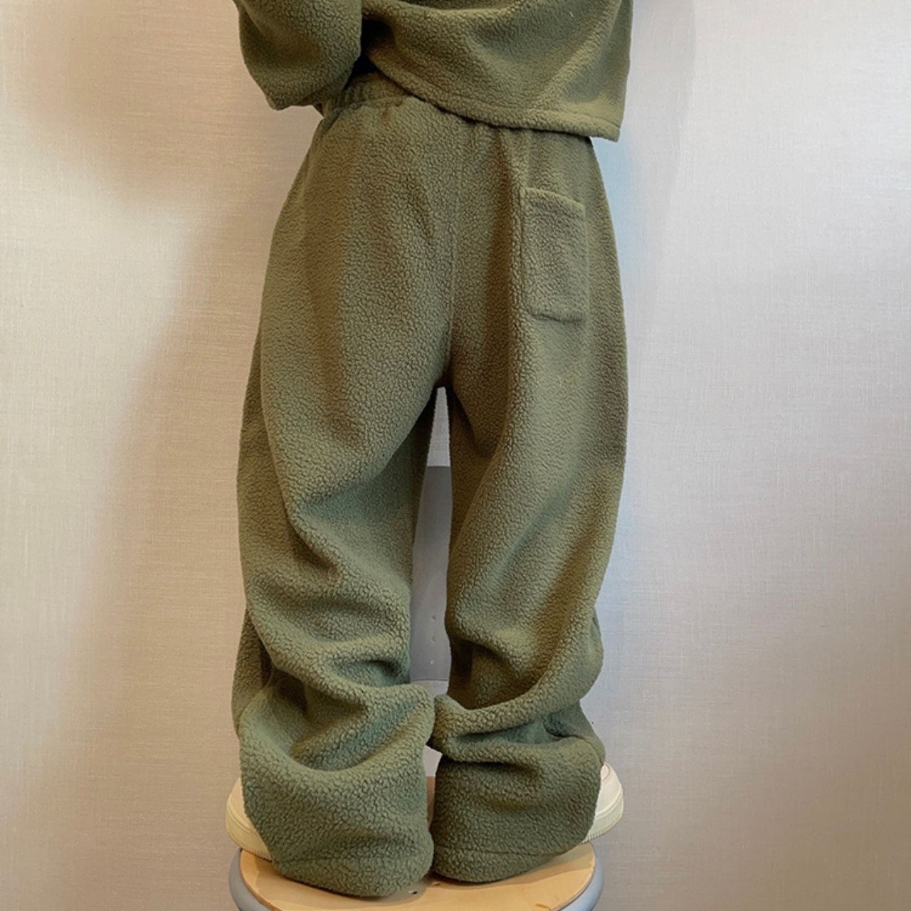 アーミーグリーンボアルーズパンツ（別売りでセットアップのトップスあり）　1044