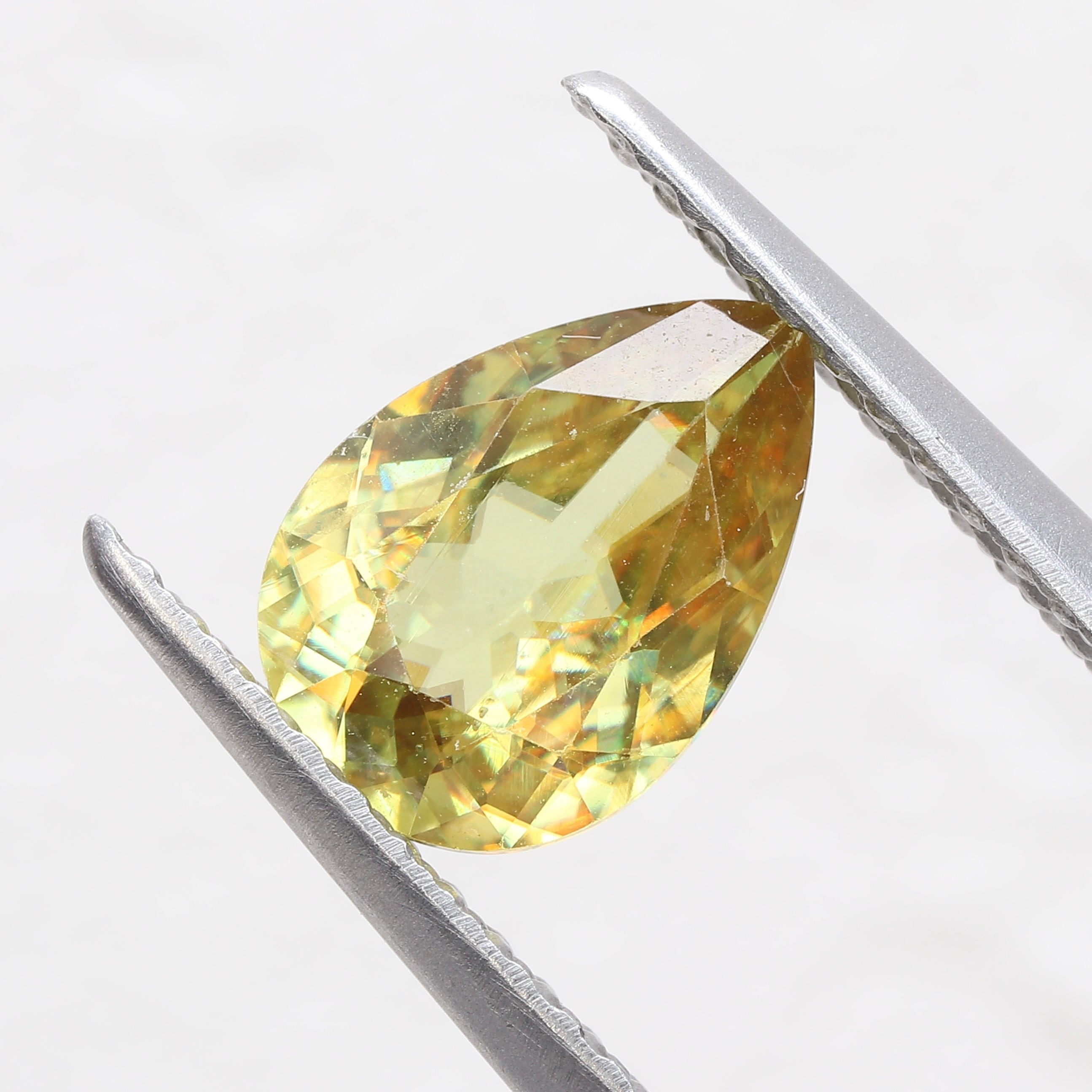 ご依頼品 取置専用 ジェレメジェバイト 0.08ct プリンセス | 色石堂