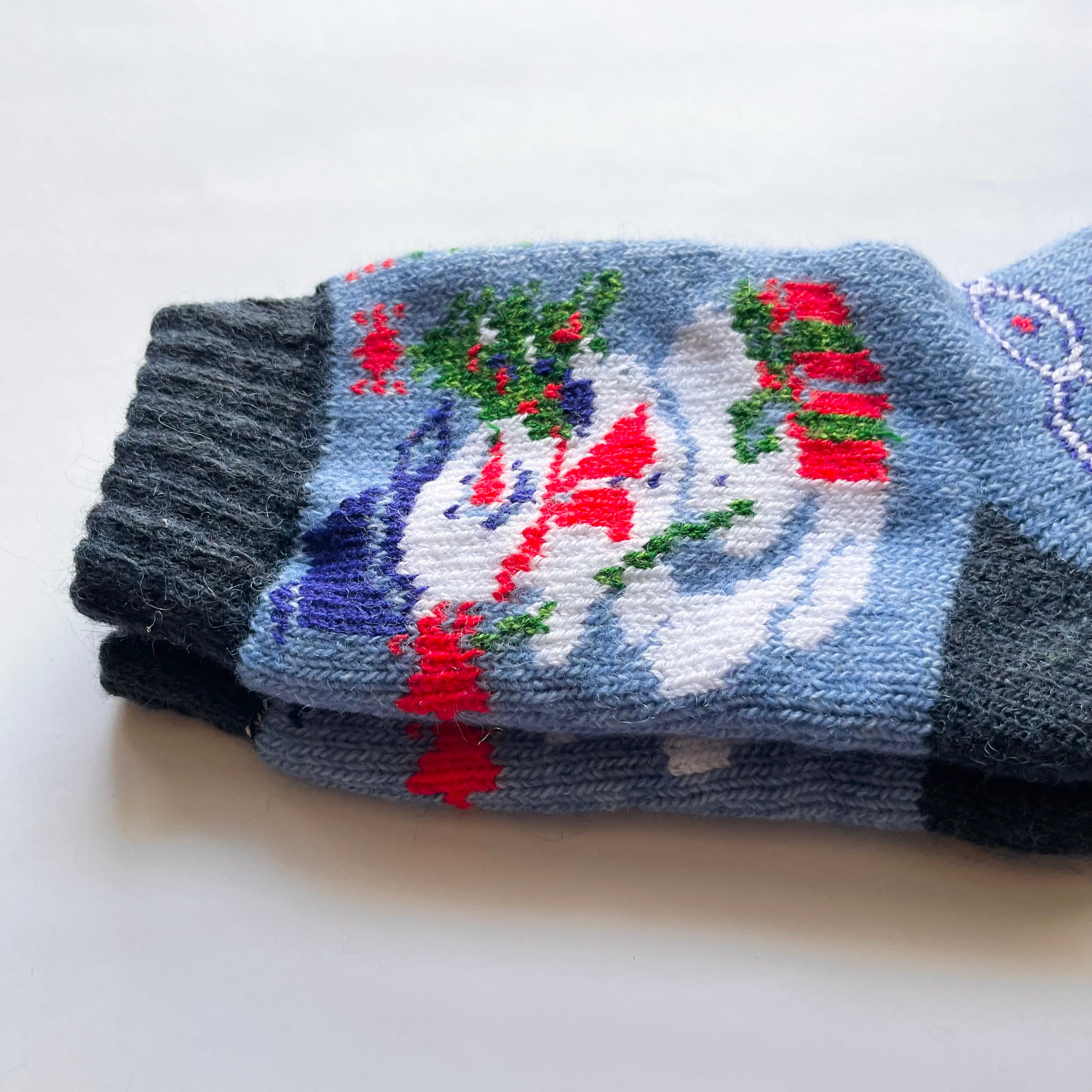 ウクライナ支援/ウールソックス(スノーマン柄)