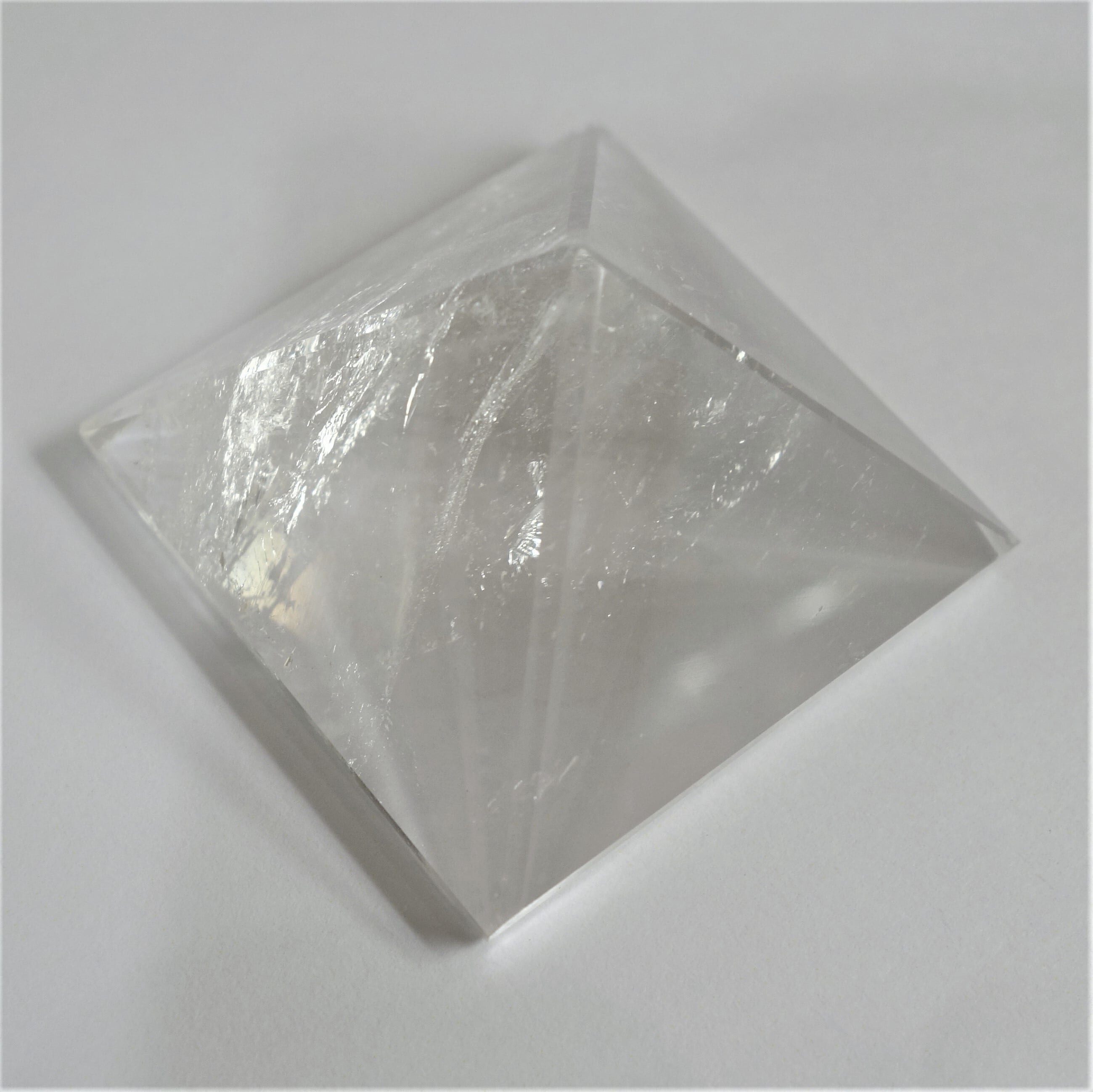 タキオン水晶✿神聖幾何学クォーツ発振器（キューブ型パワーストーン）