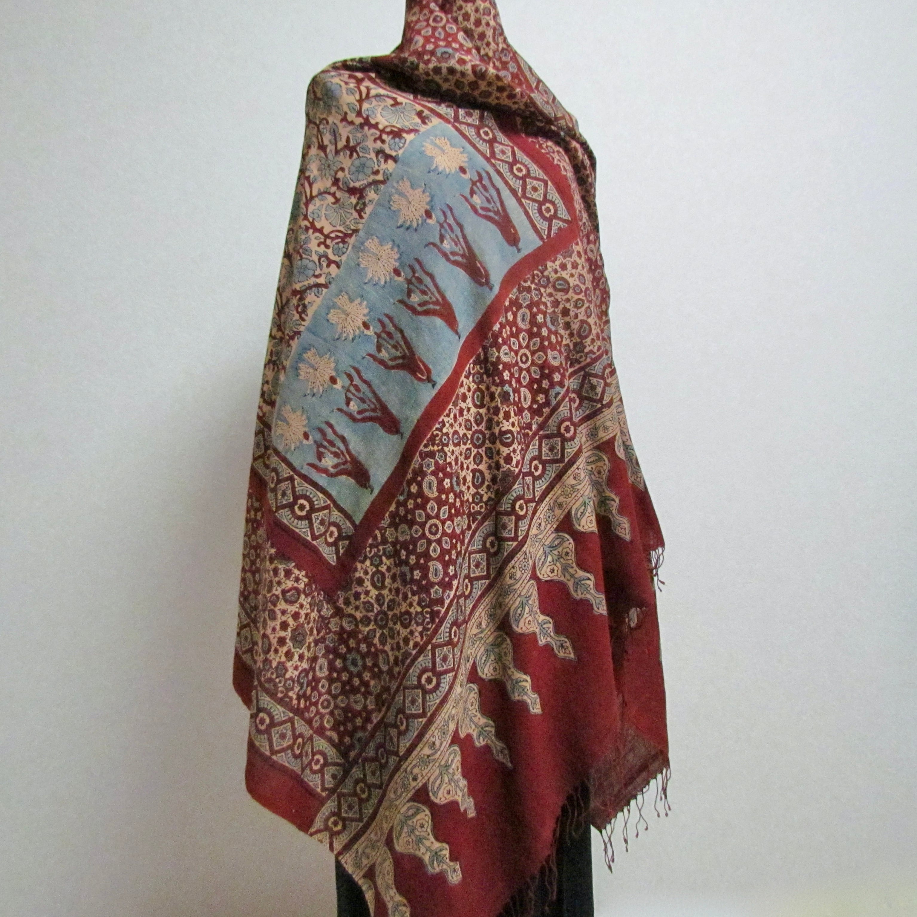 アジュラック 茜 藍 天然染 カディコットンのドゥパタ