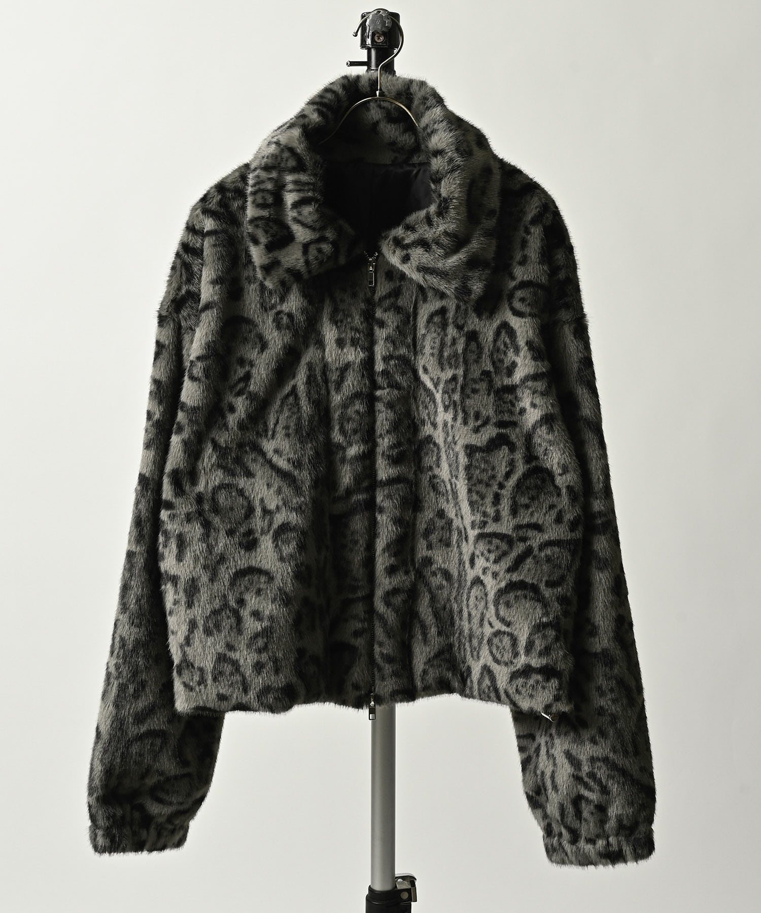 VOLUNTAS Leopard print fur short jacket (CHA) 125016