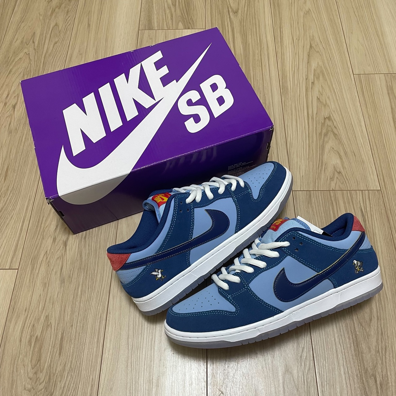 ×Why So Sad? SB DUNK LOW DX5549-400