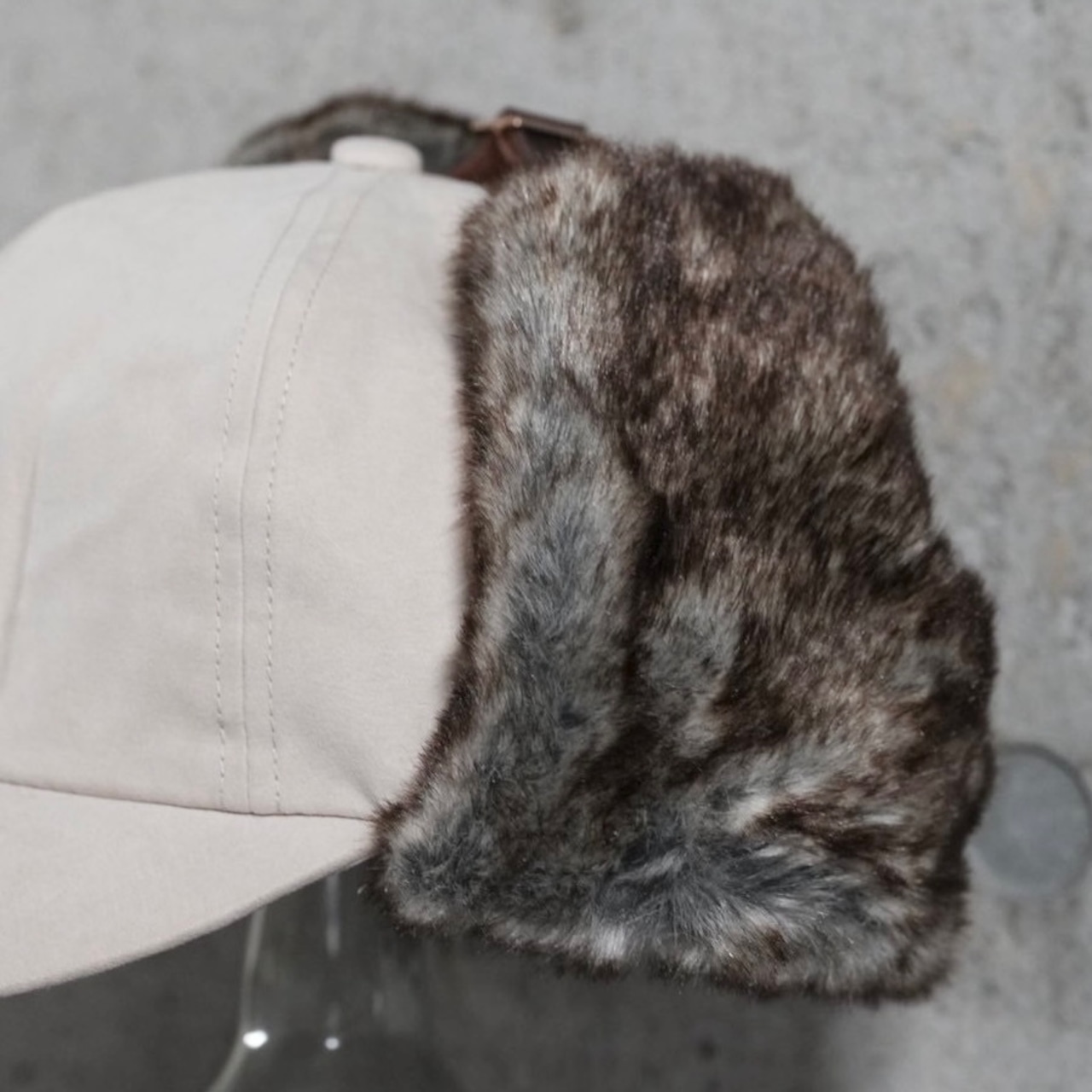 【gifthatオリジナル】SUEDE BOMBER CAP-PC