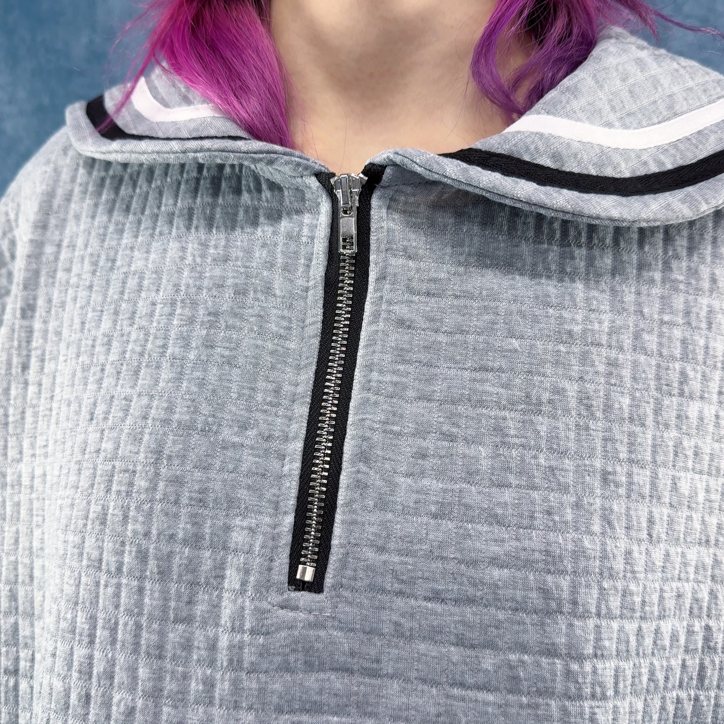 UNISEXセーラー襟ハーフZIPワッフルトップス【GRAY】 | NIER CLOTHING