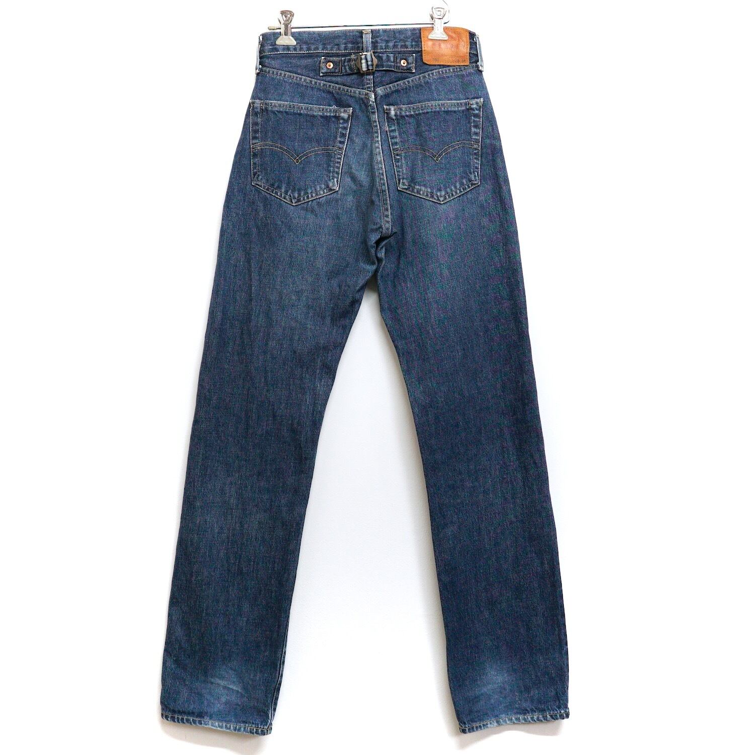 3517 Levi's 702-XX 94年 日本製 90's 90年代 W28 L34 赤耳 セルヴィッジ 復刻 シンチバック リーバイス ジーパン ジーンズ デニムパンツ メンズ 古着 | ANTIQUE JOHN アンティーク ジョン 3517 Levi's 702-XX 94年 日本製 90's 90年代 W28 L34 赤耳 セルヴィッジ 復刻 シンチバック リーバイス ジーパン ジーンズ デニムパンツ メンズ 古着 | ANTIQUE JOHN アンティーク ジョン