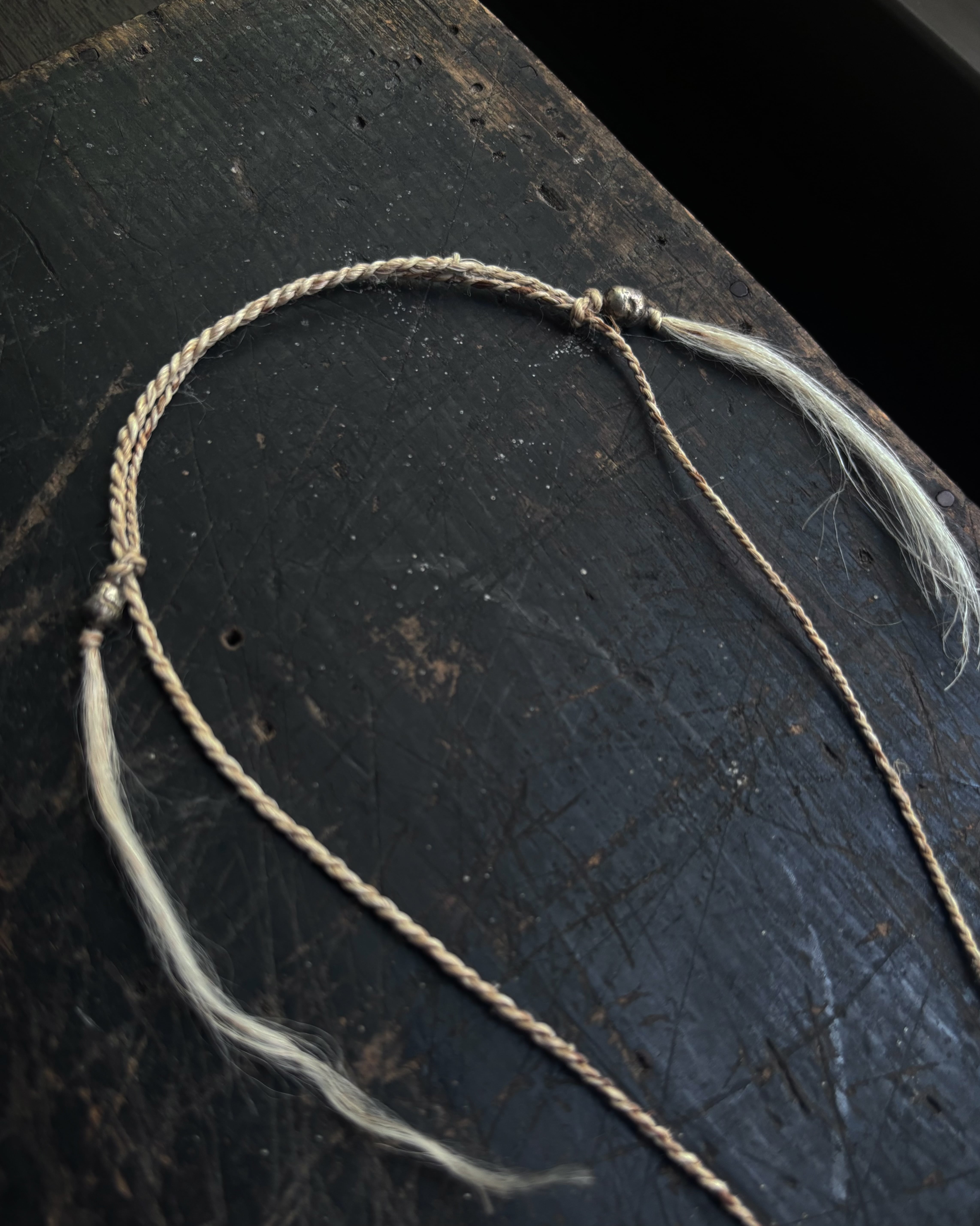 水晶と苧麻の首飾りのお護り | せつ／宇宴