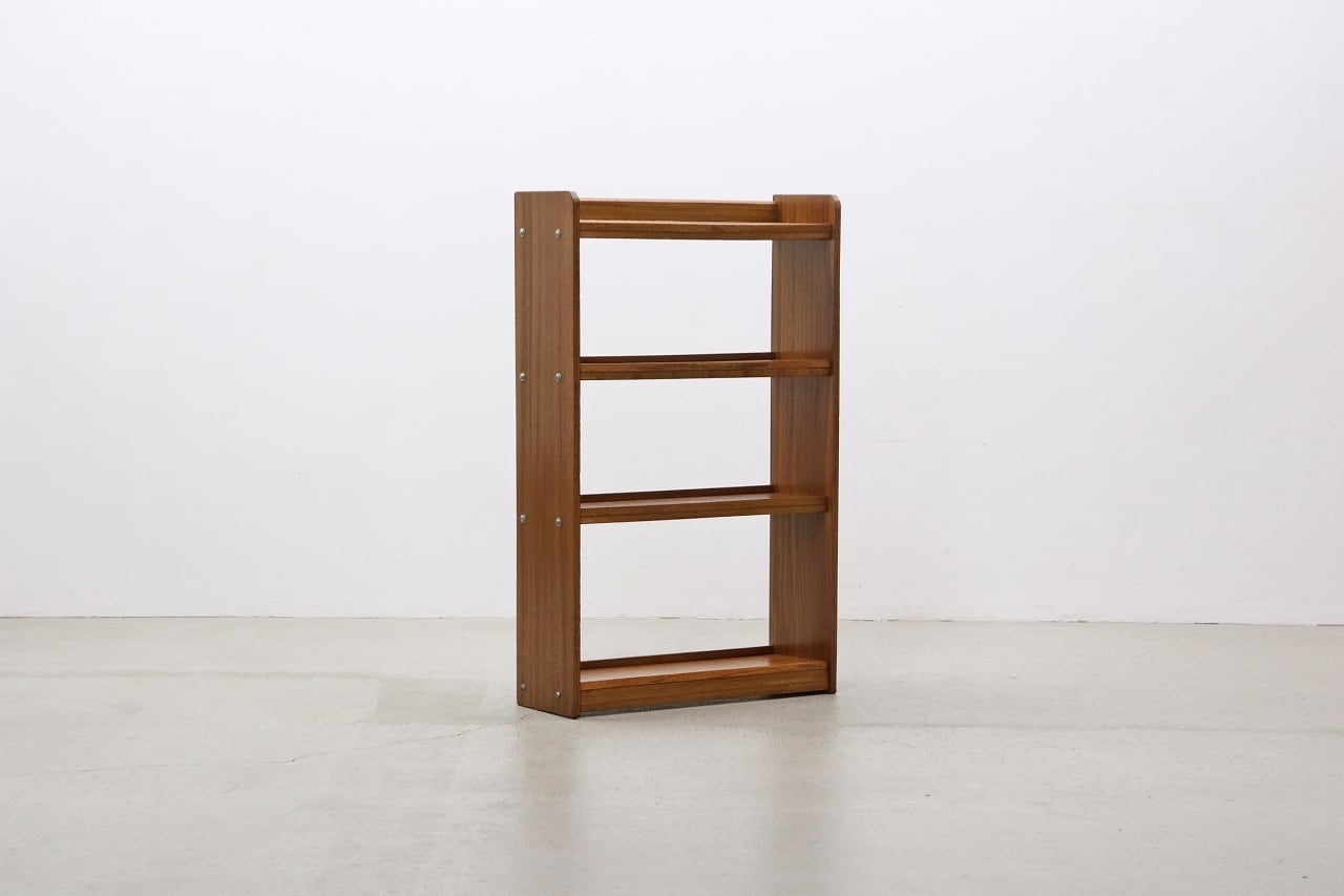 ラワン無垢材　本棚　５段　アンティーク　シェルフ　レトロ ① 棚/ラワン - 古家具・古道具 アンティーク家具 kubu（クブ）