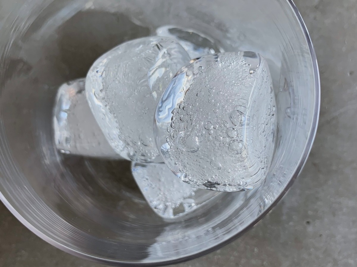船山 理也子 / Snow Cube | 星霜 -古道具と手しごと品-