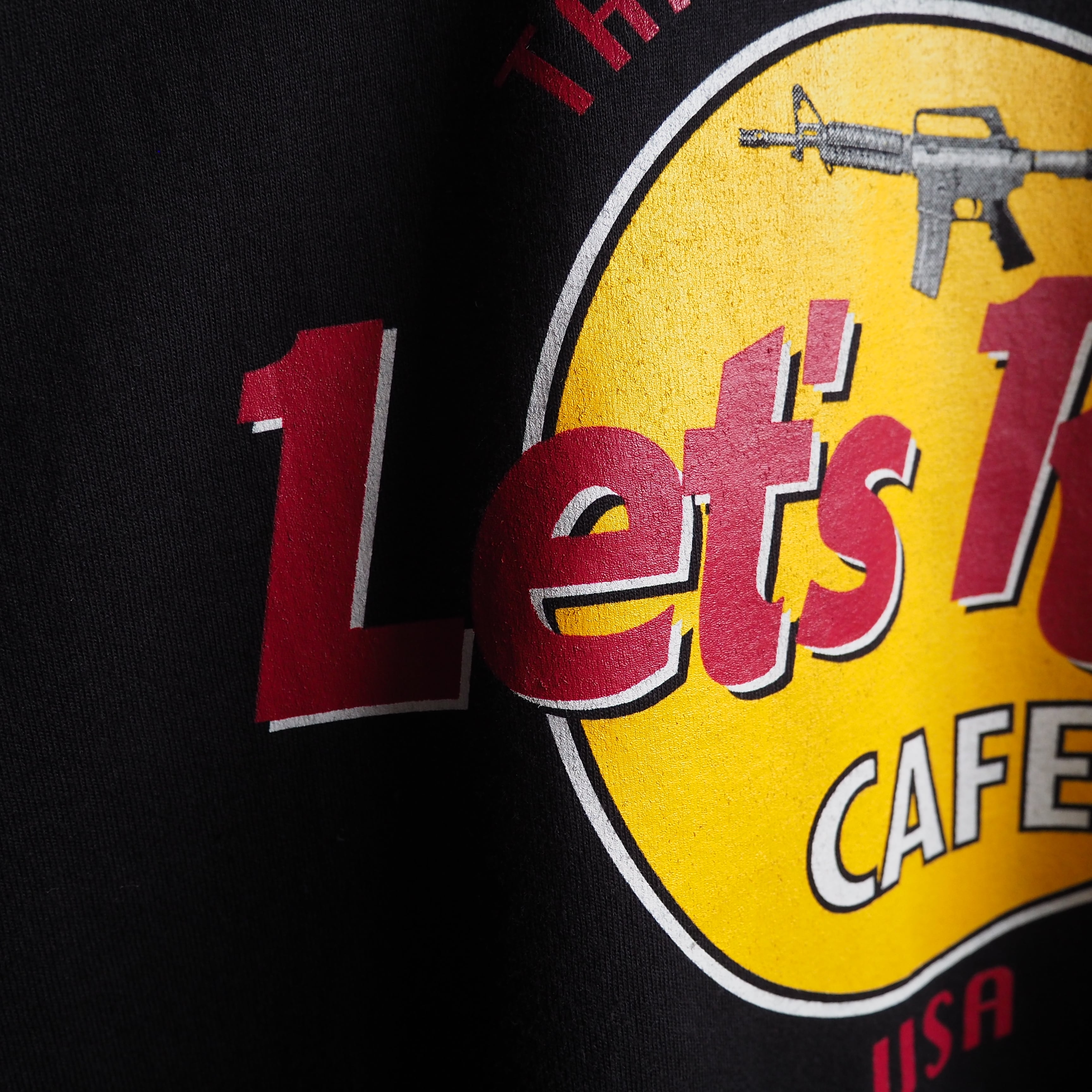 ” Let's Rock CAFE ” SMG printed Black Over silhouette Tee