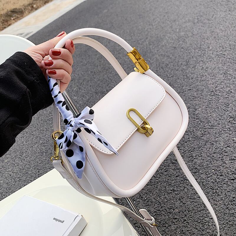 スクウェア メッセンジャーバッグ Tiancai_Wing_Bag81144639258