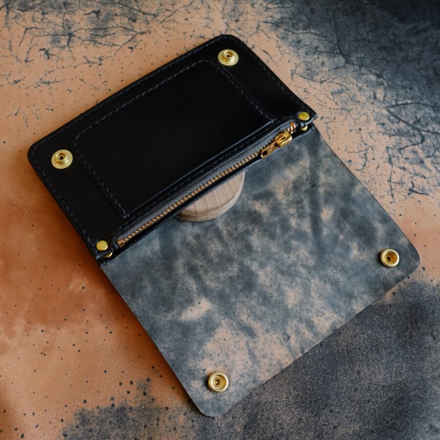 在庫品】ミドルトラッカーウォレット 壱 GUIDI CULATTA CAVALLO 弐層式
