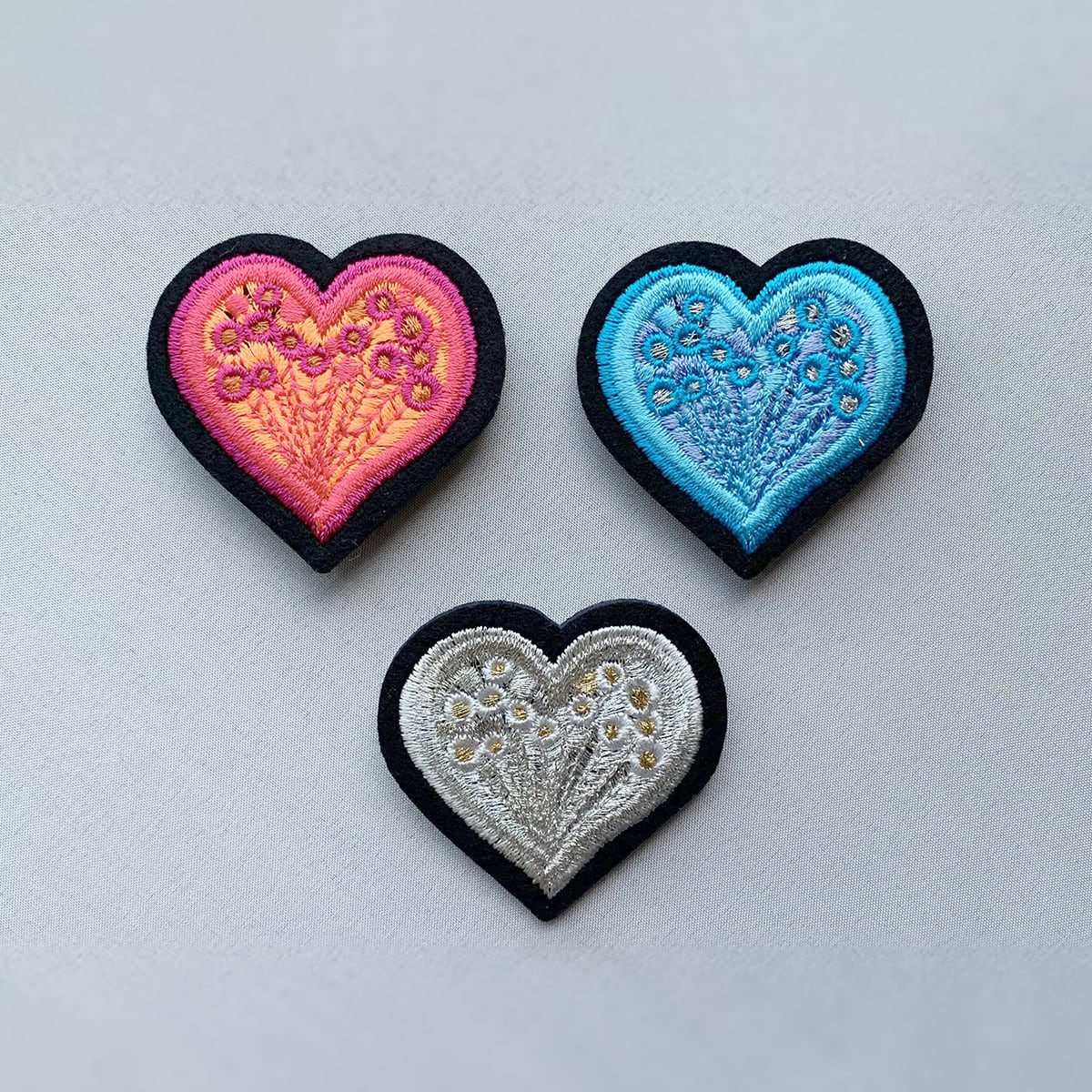 刺繍ブローチ (br-172)3色