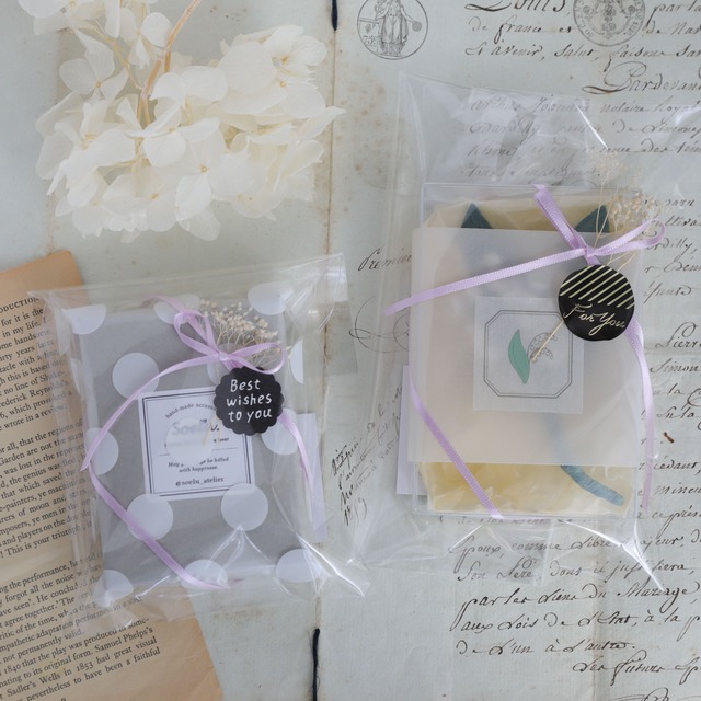 【布花】Anemone × ビジュー（ブルー）  ピアス・イヤリング