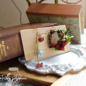 【生花風】絵画「アルジャントゥイユのひなげし」リースピアス/イヤリング