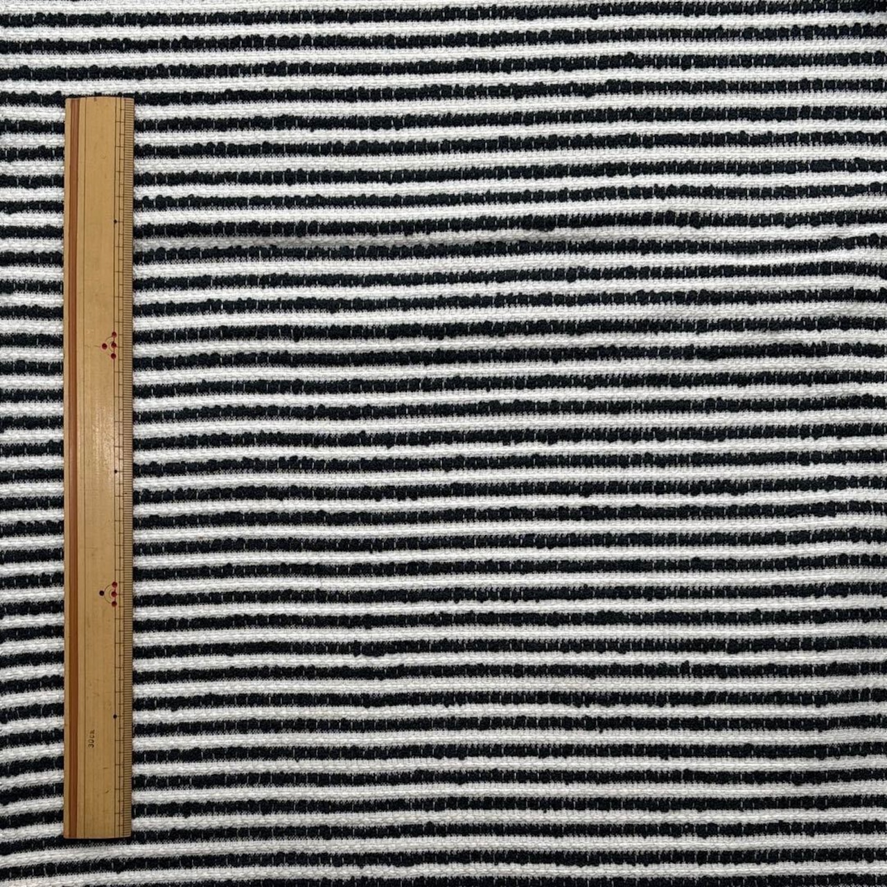 ★TC104◆3m◆綿アクリル混ファンシーツイード生地◆ボーダー(ホワイト×ネイビー)