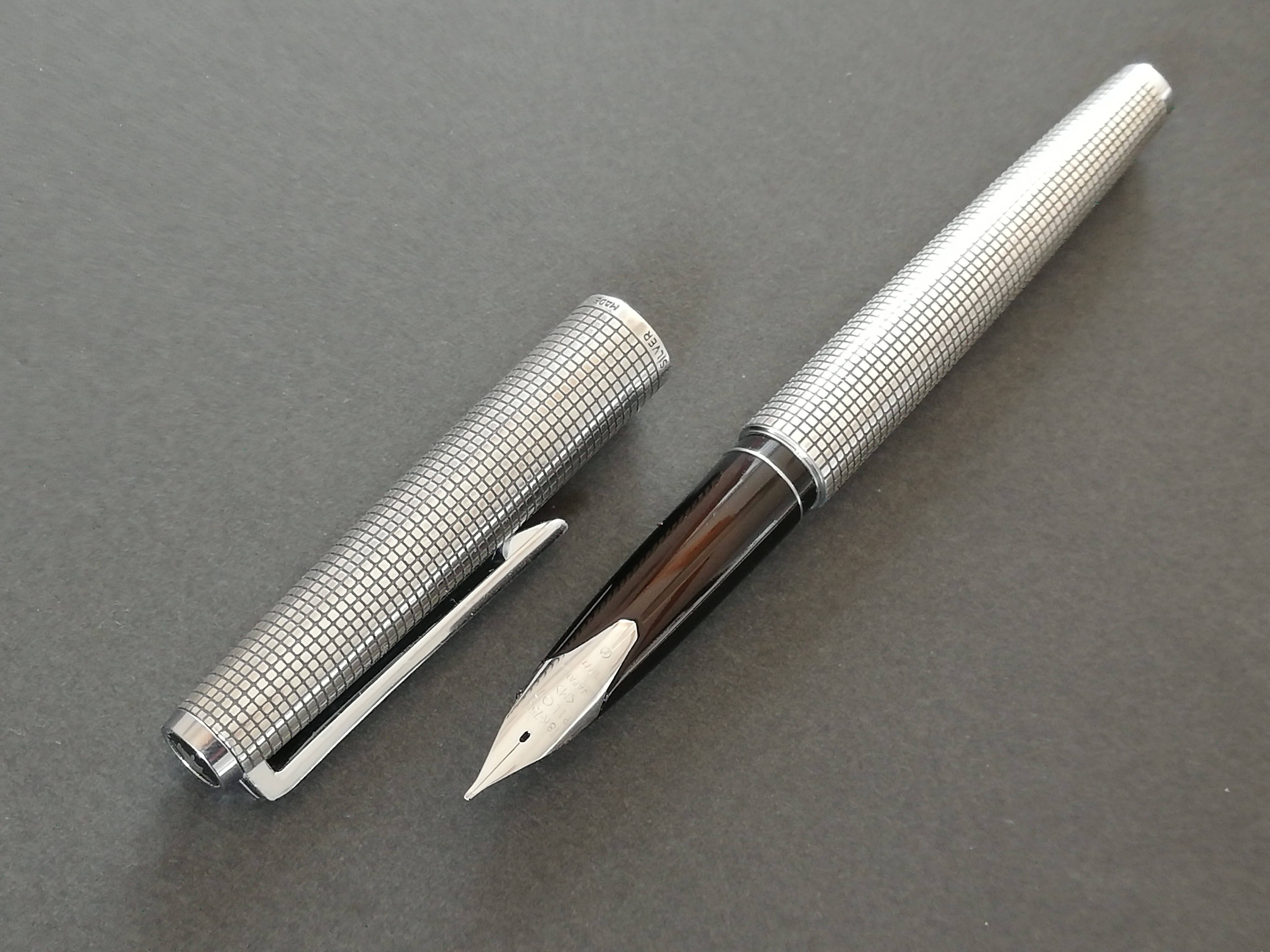 PILOT CUSTOM 万年筆 18K シルバー 1977 パイロット カスタム PILOT CUSTOM （中字） 18K 02172 | 川口