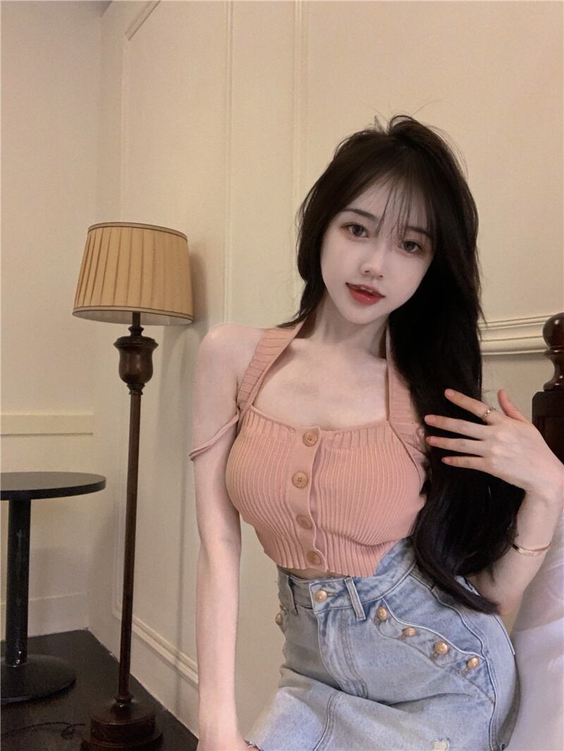 ニットサマーショートホルタートップス 大人ガーリー スウィート キュート カジュアル 夏物 ピュア ブラックストロベリース48192321024