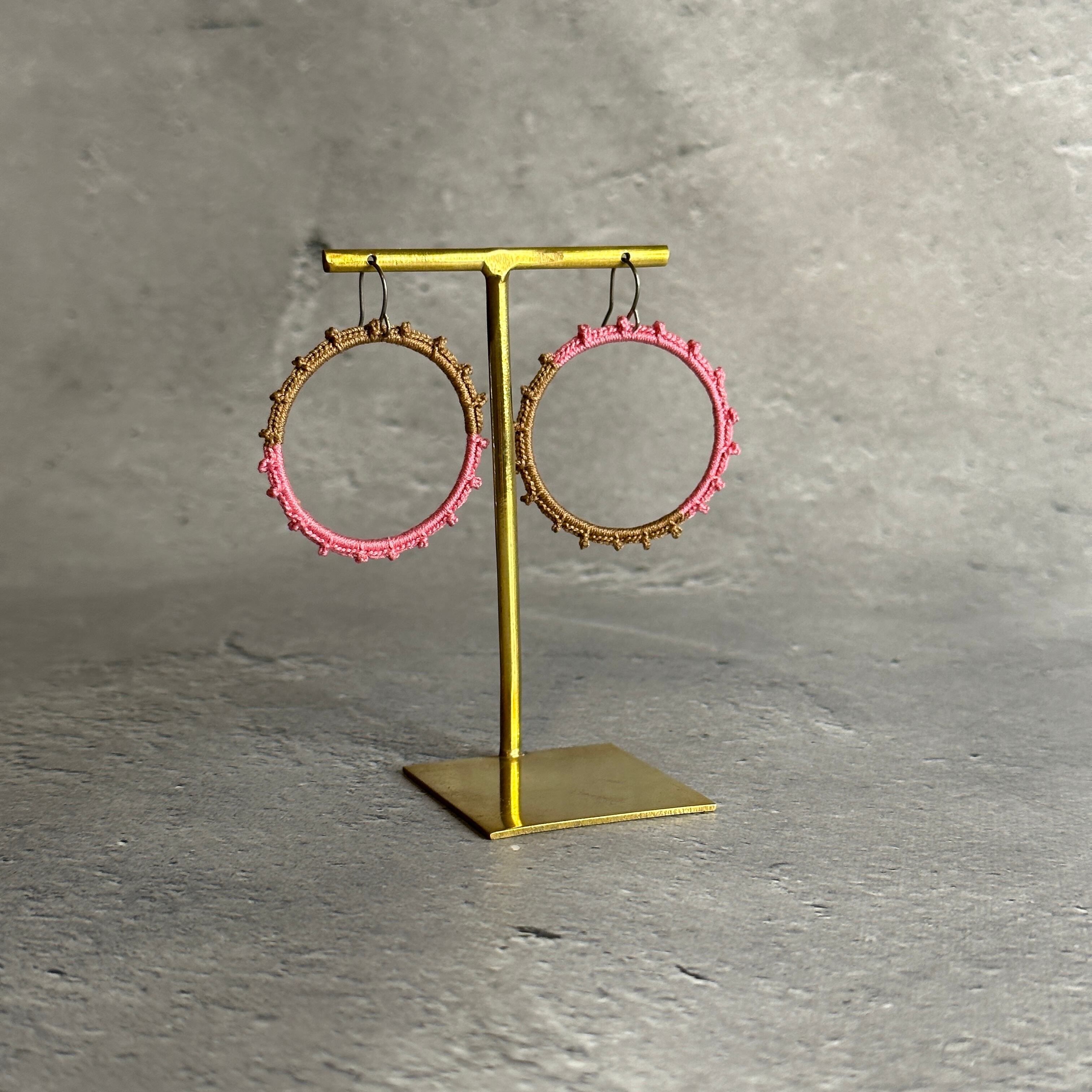 ピアス: Maru /ピンク×ブラウン / sm.10 (SIKAKEPROJECT × CONTENTE)