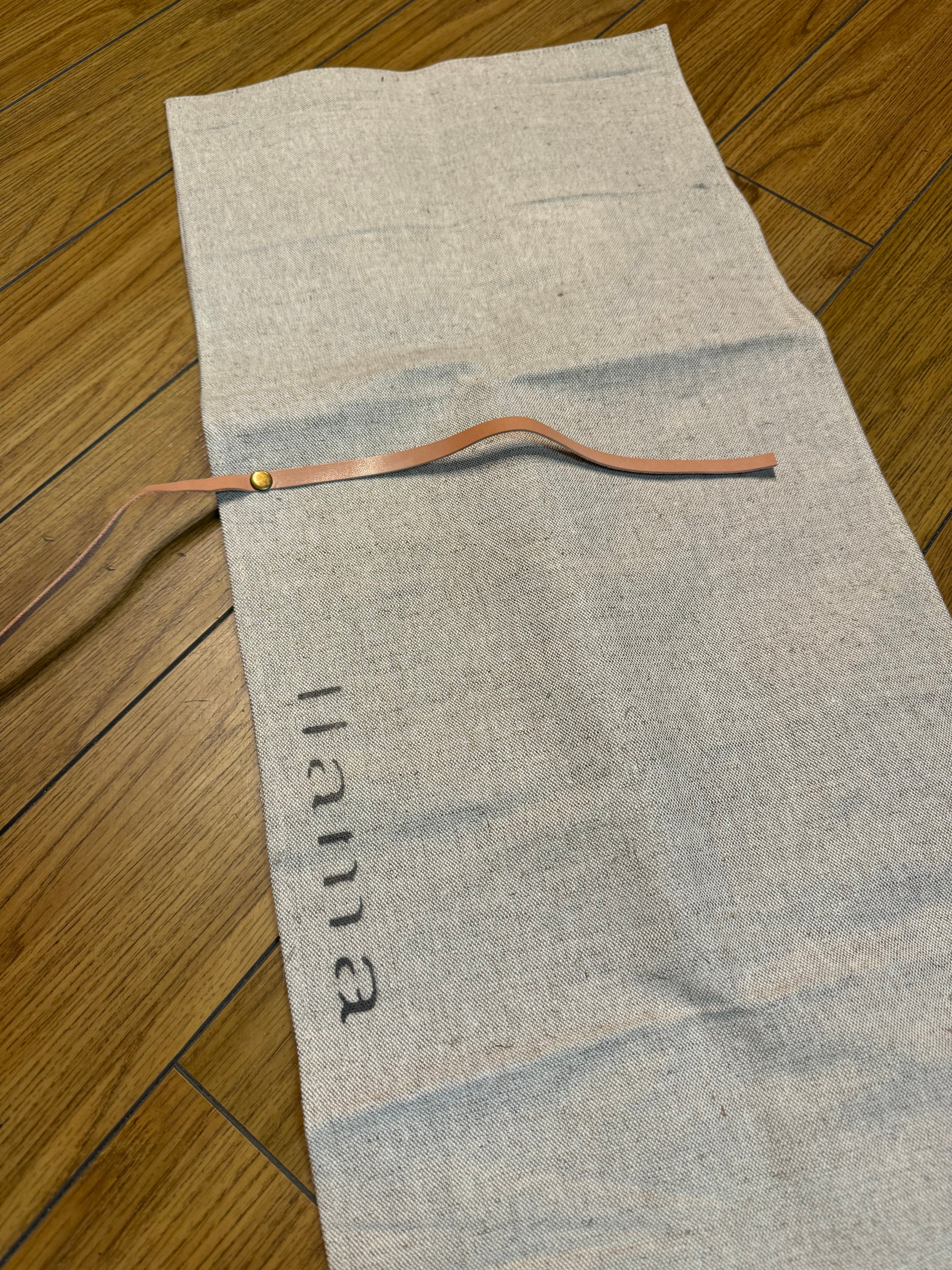 llama ランタンスタンドギミック用収納袋 M | OLIVE OUTDOOR EQUIPMENT