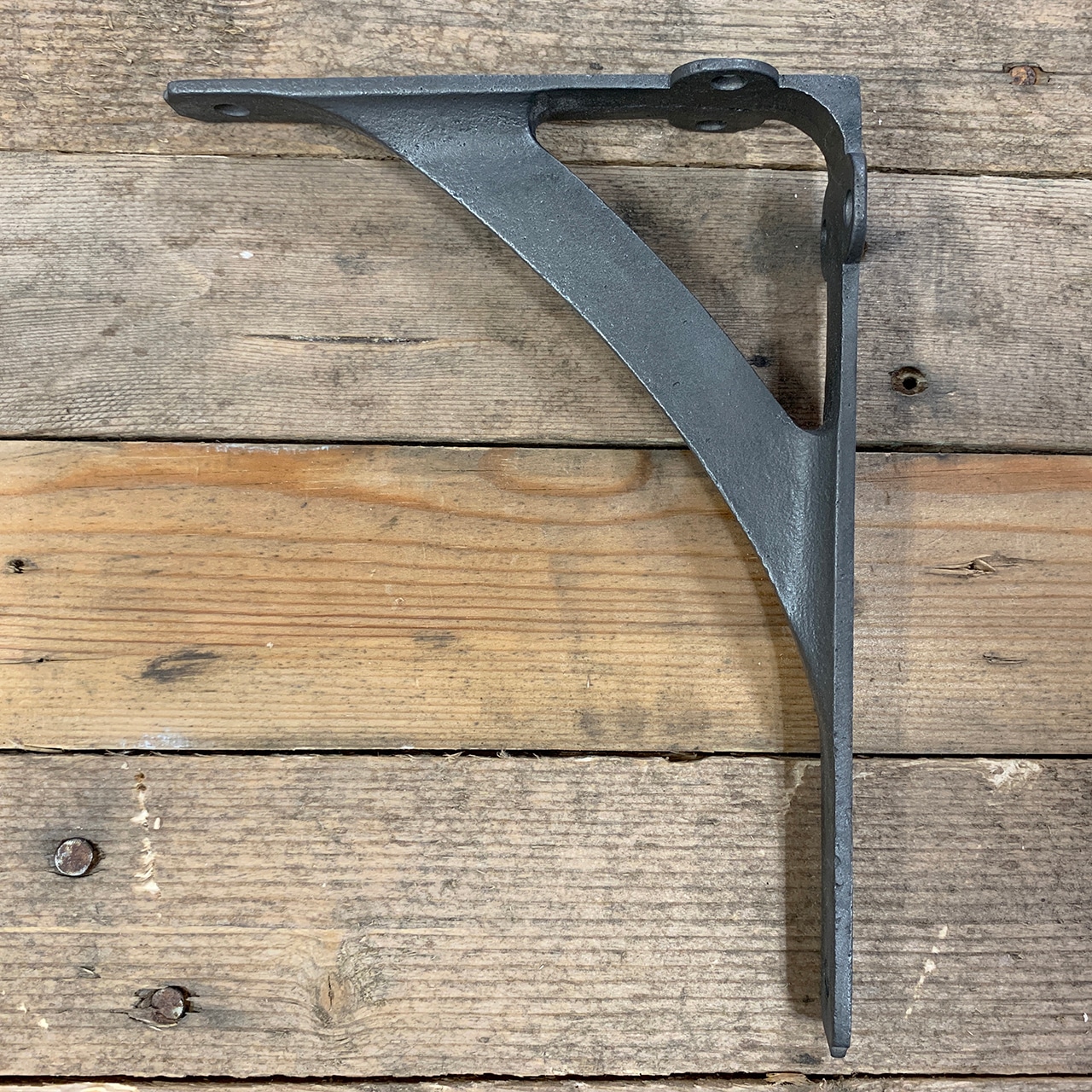 Iron Shelf Bracket Antique Finish(M)