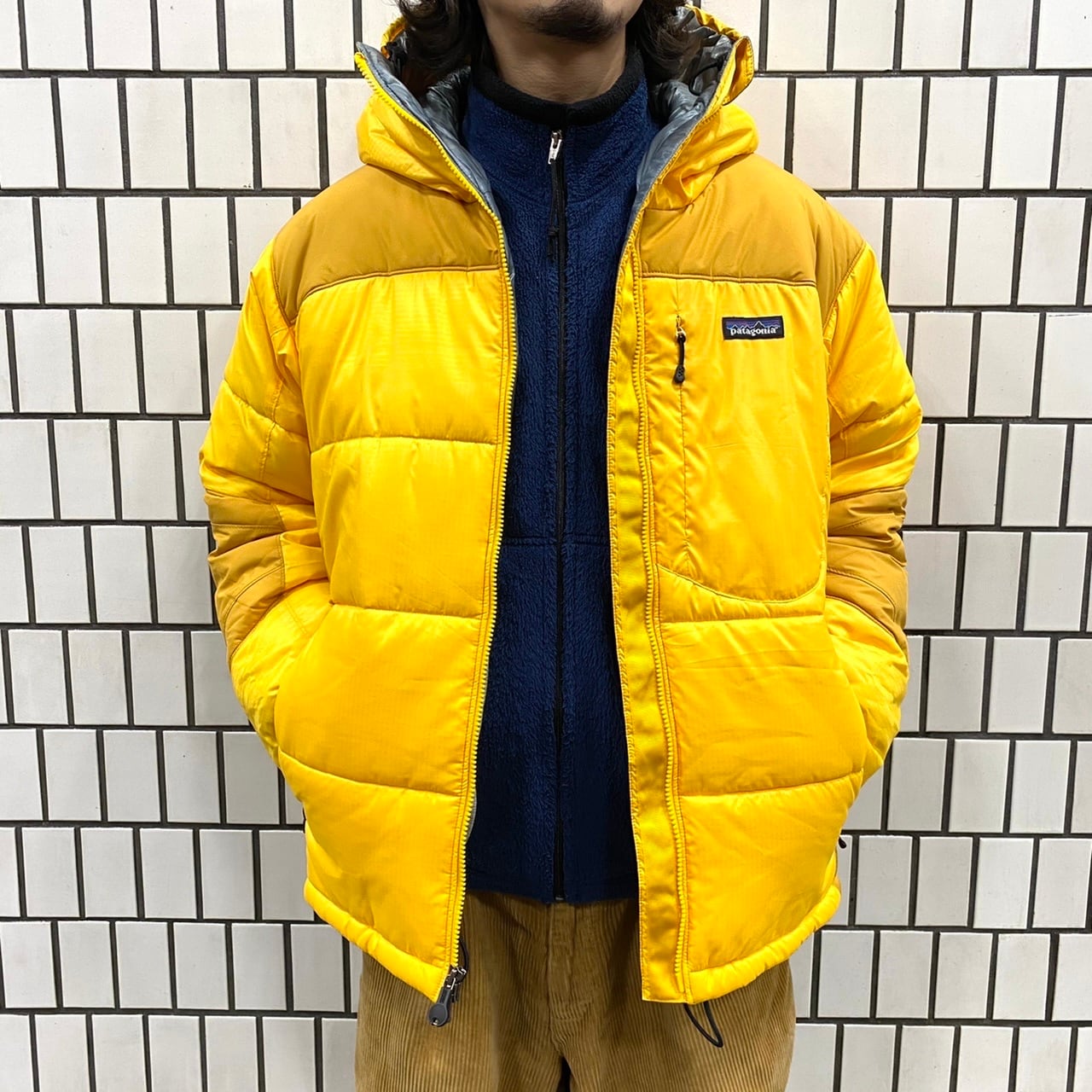 Patagonia Dasパーカー　イエロー