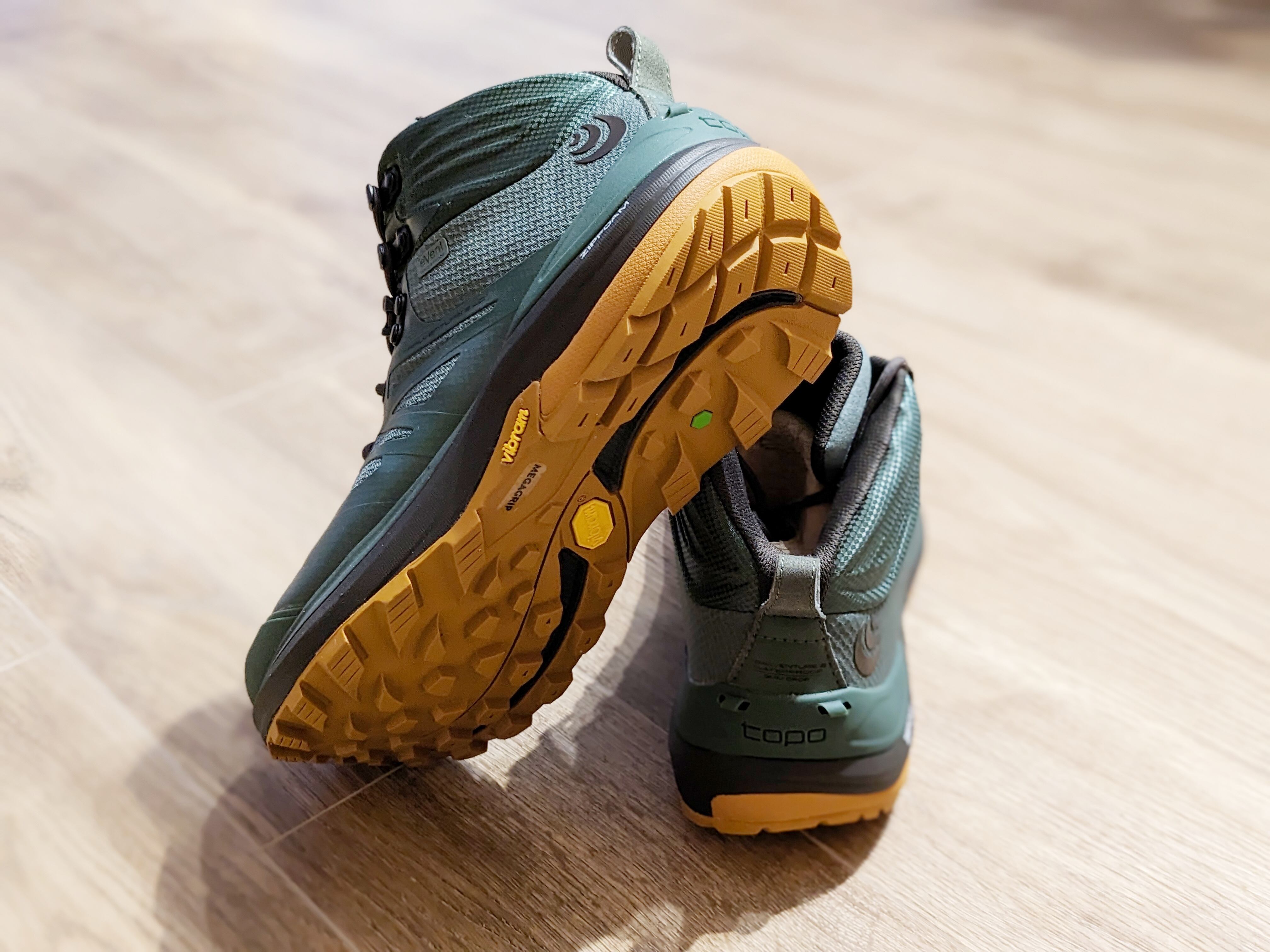 topo athletic（トポアスレチック） Trail Venture2 WP（トレイル 