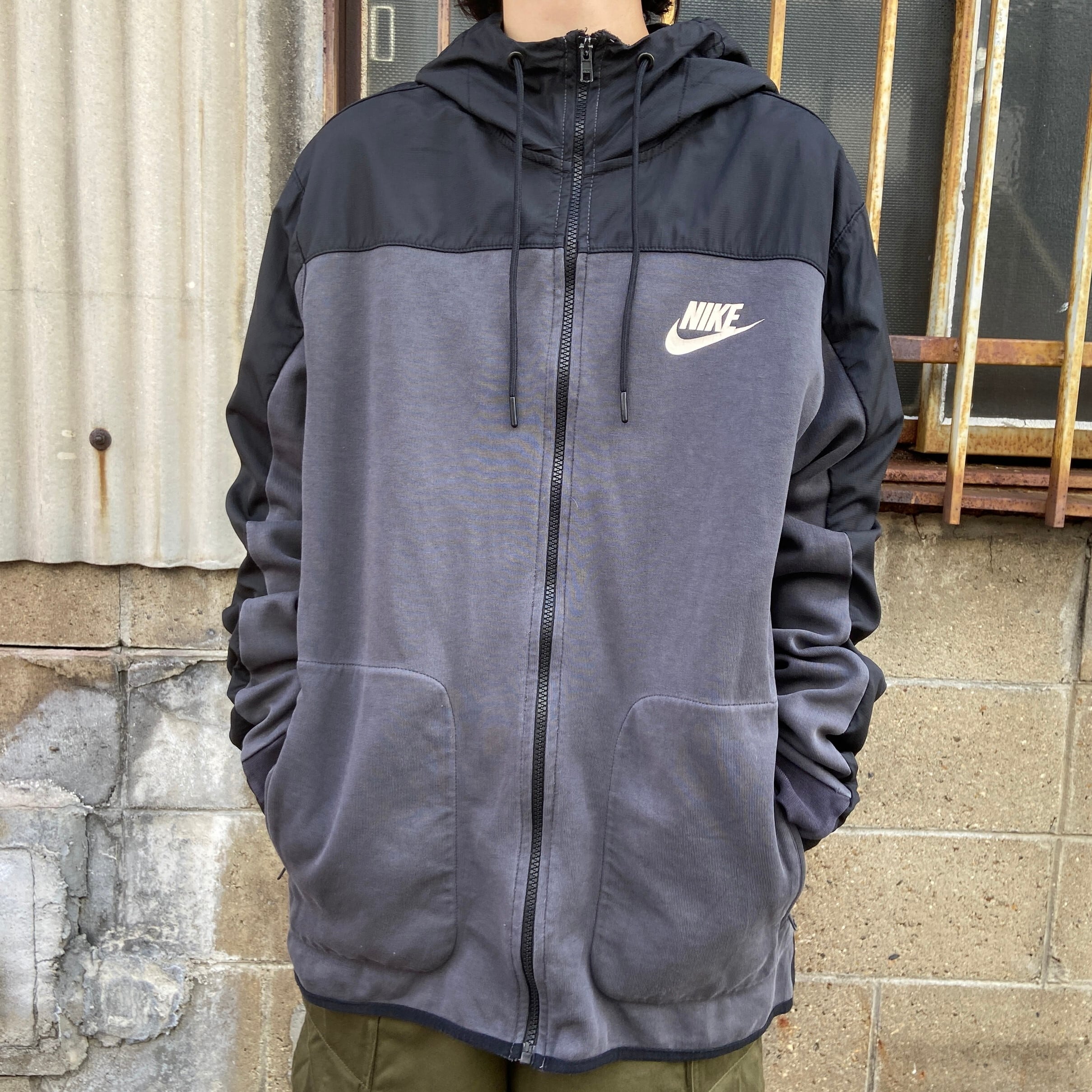 【大人気】　NIKE　スウォッシュロゴ　フルジップジャケットブルゾン　完売品