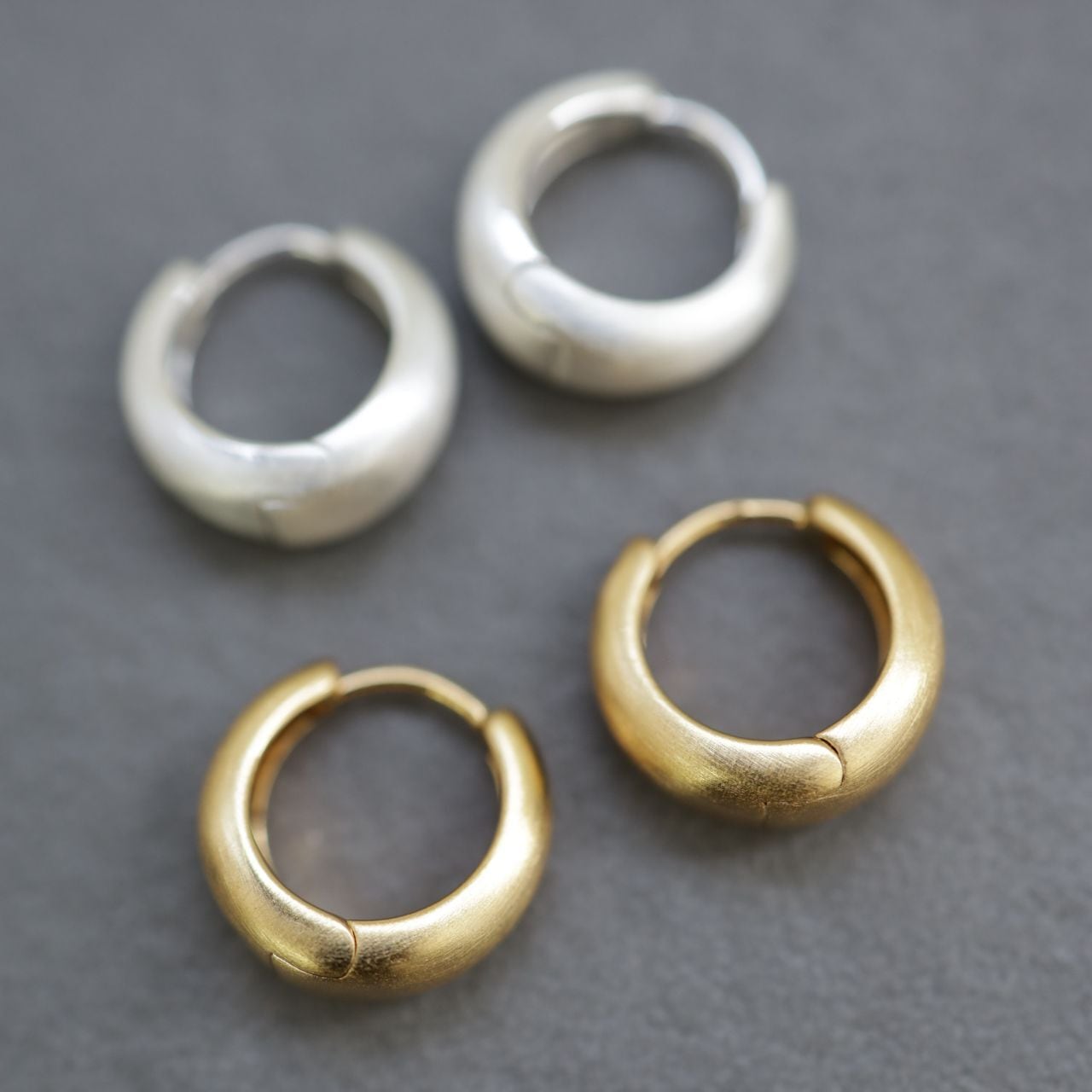【お知らせ】付け替え用フープピアス金具入荷しました K18/PT「セシリー フープ」ピアス｜【オレフィーチェ】Orefice