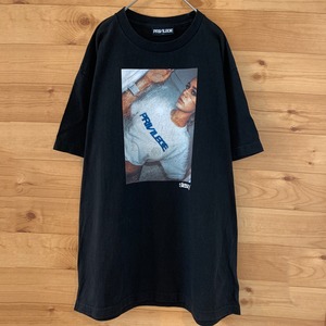 【PRIVILEGE】STEEZY フォトTシャツ KATE COMPTON