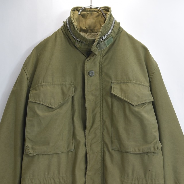 60s 70s M-65 フィールドジャケット ミリタリージャケット アルミジップ エポレット 4ポケット アメカジ カーキ オリーブグリーン USED ヴィンテージ ビンテージ 古着 メンズ XS × R相当