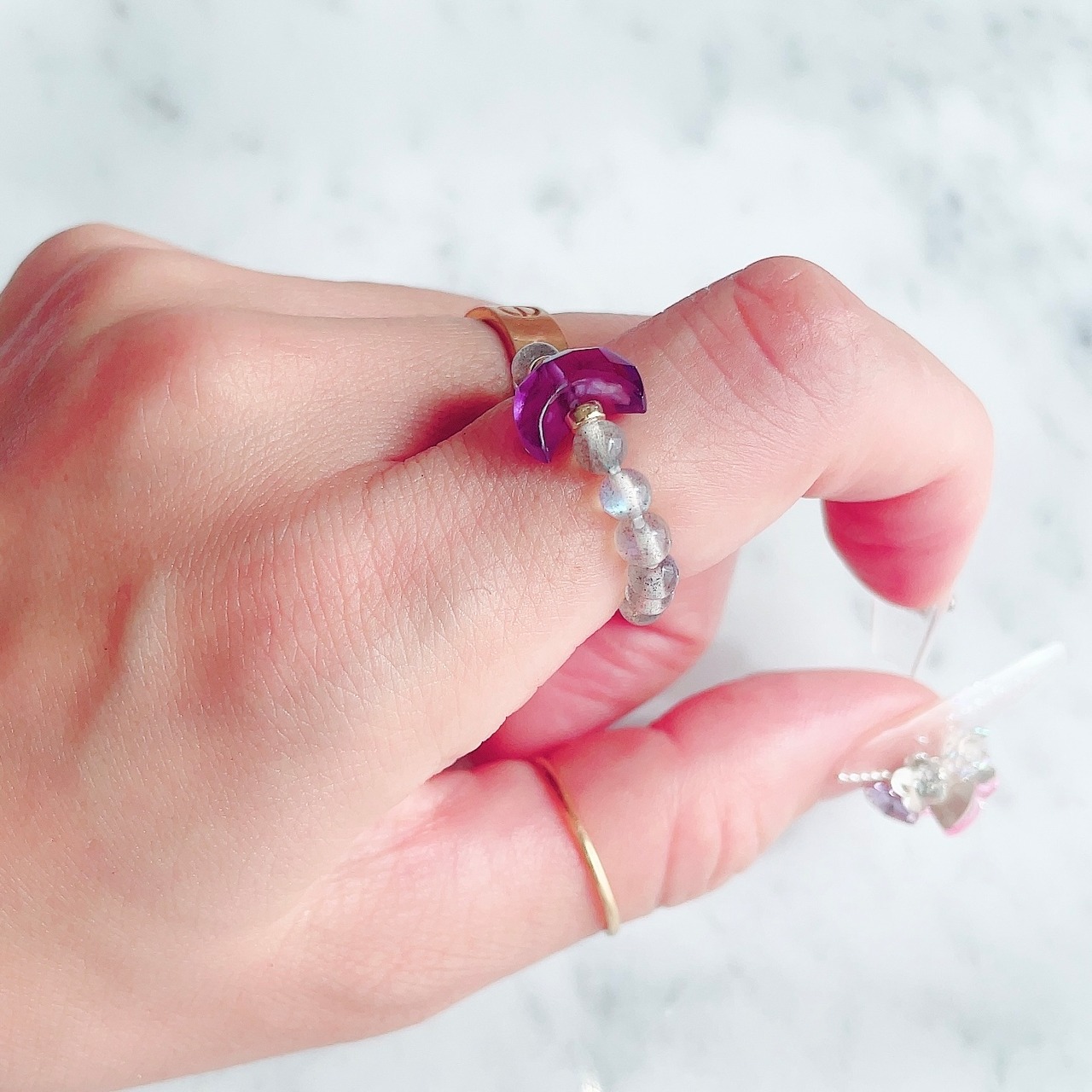 LUNA Ring 天然石のお守りリング（アメジスト × ラブラドライト 