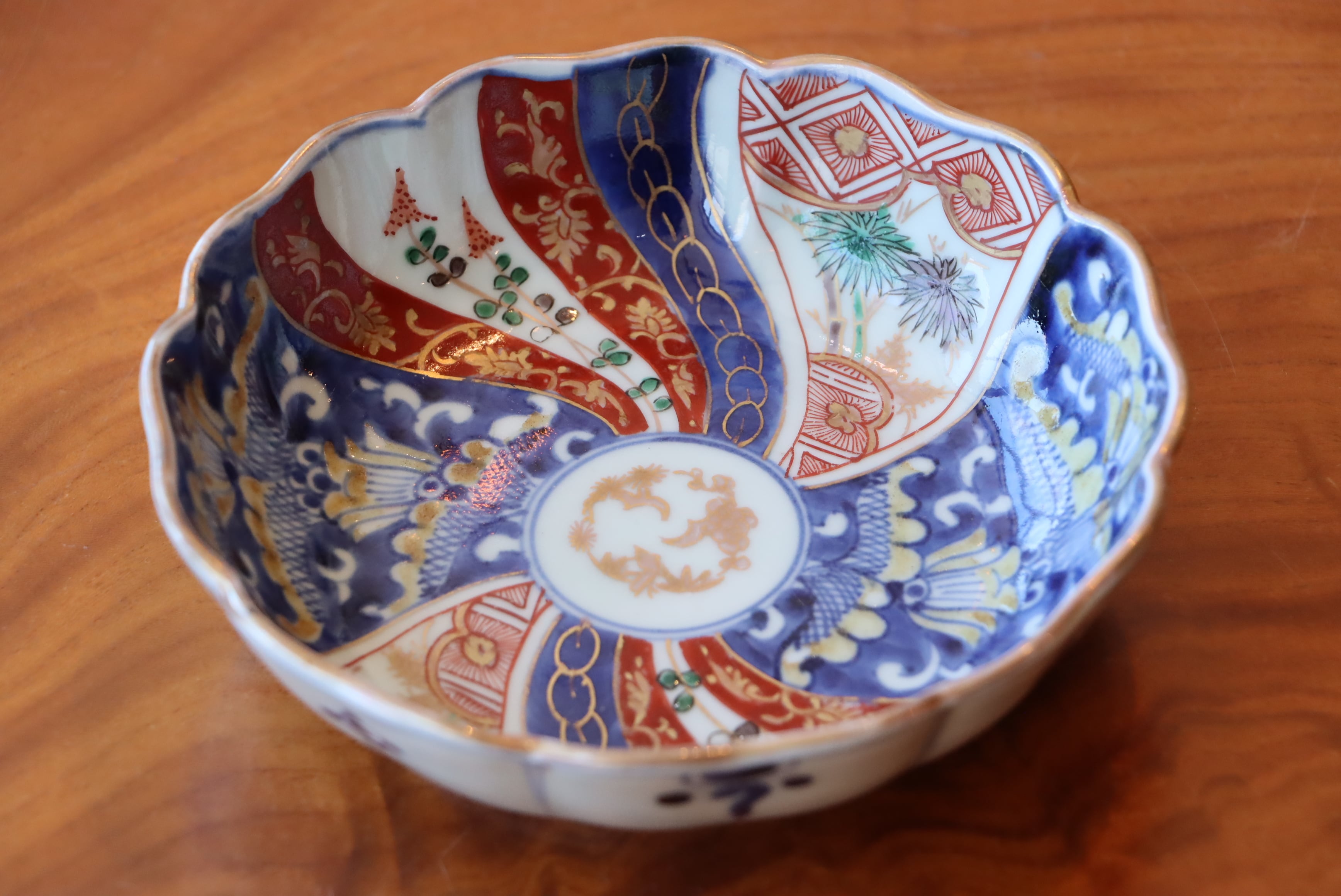 伊万里焼 色絵 捻り草花文 膾皿 | (有)新原美術