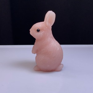 6.ピンクオパールうさぎ・インテリア
