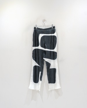 【BELPER】LOVE PLEATED PANTS / BLACK