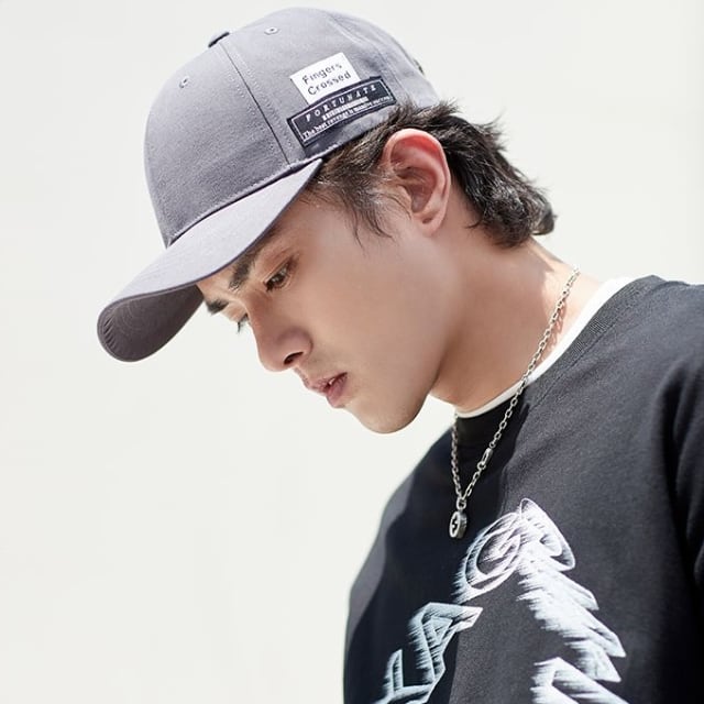 【予約販売】キャップ メンズ 帽子 アウトドア B系 タグ ワンポイント ブラック/ベージュ/グレー 野球帽 ストリート スポーティー ダンス こなれ感 お洒落 韓国 トレンド トレンド