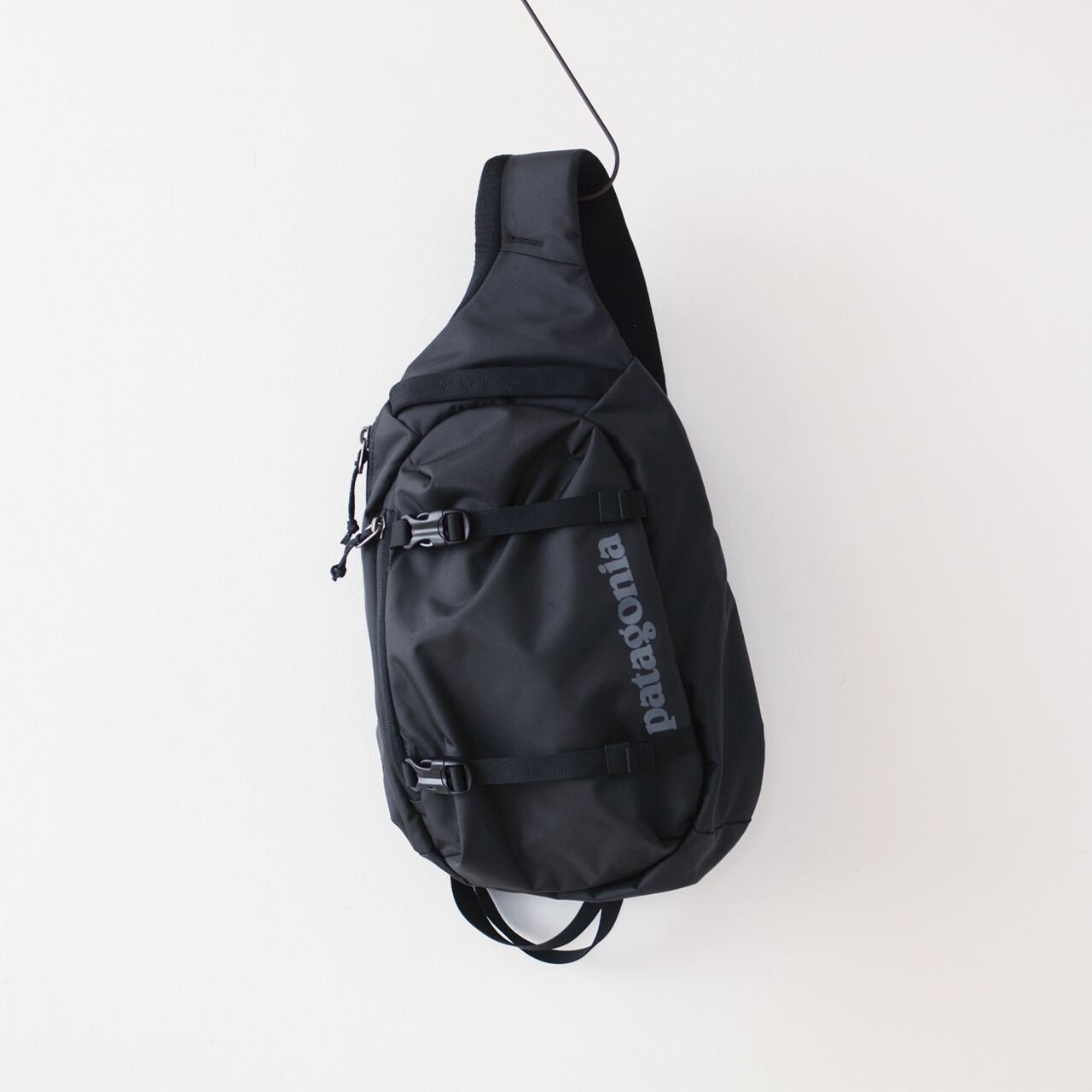 Patagonia [パタゴニア正規代理店] Atom Sling 8L [48262] アトム