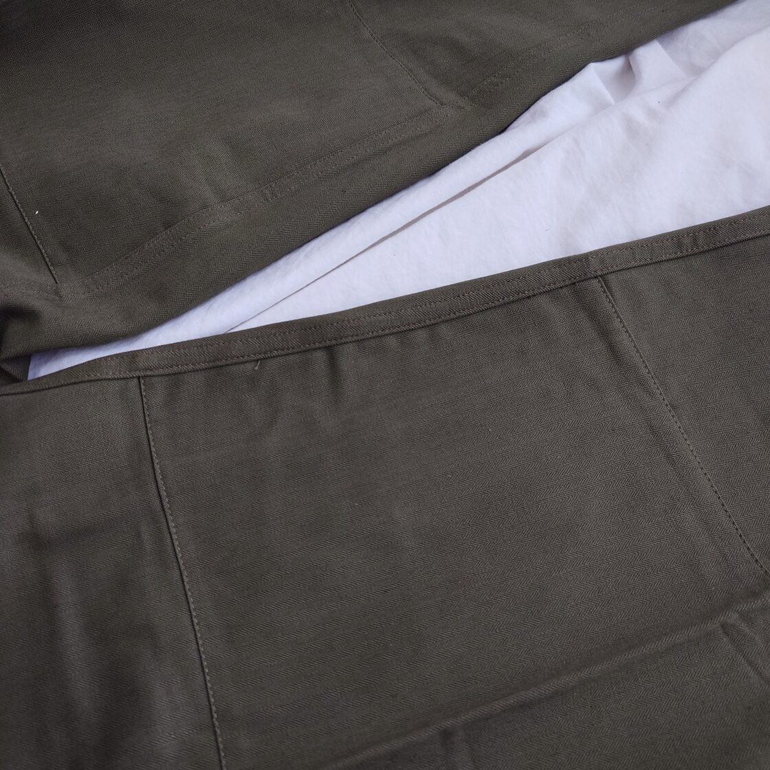 デッドストック】フランス軍 M47 カーゴパンツ 後期 25 ゴールデン 