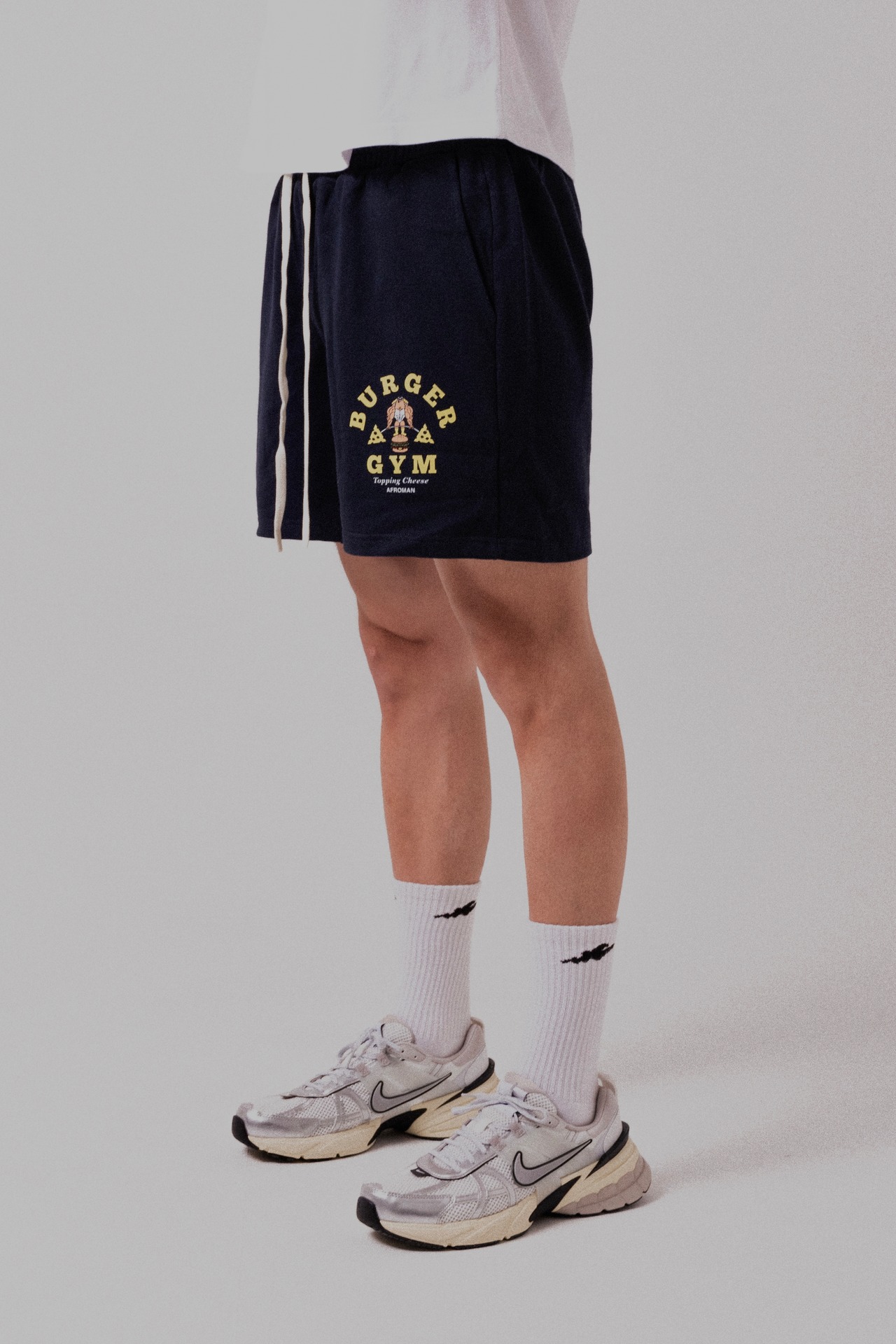 スウェットショーツ　バーガージム　ネイビー