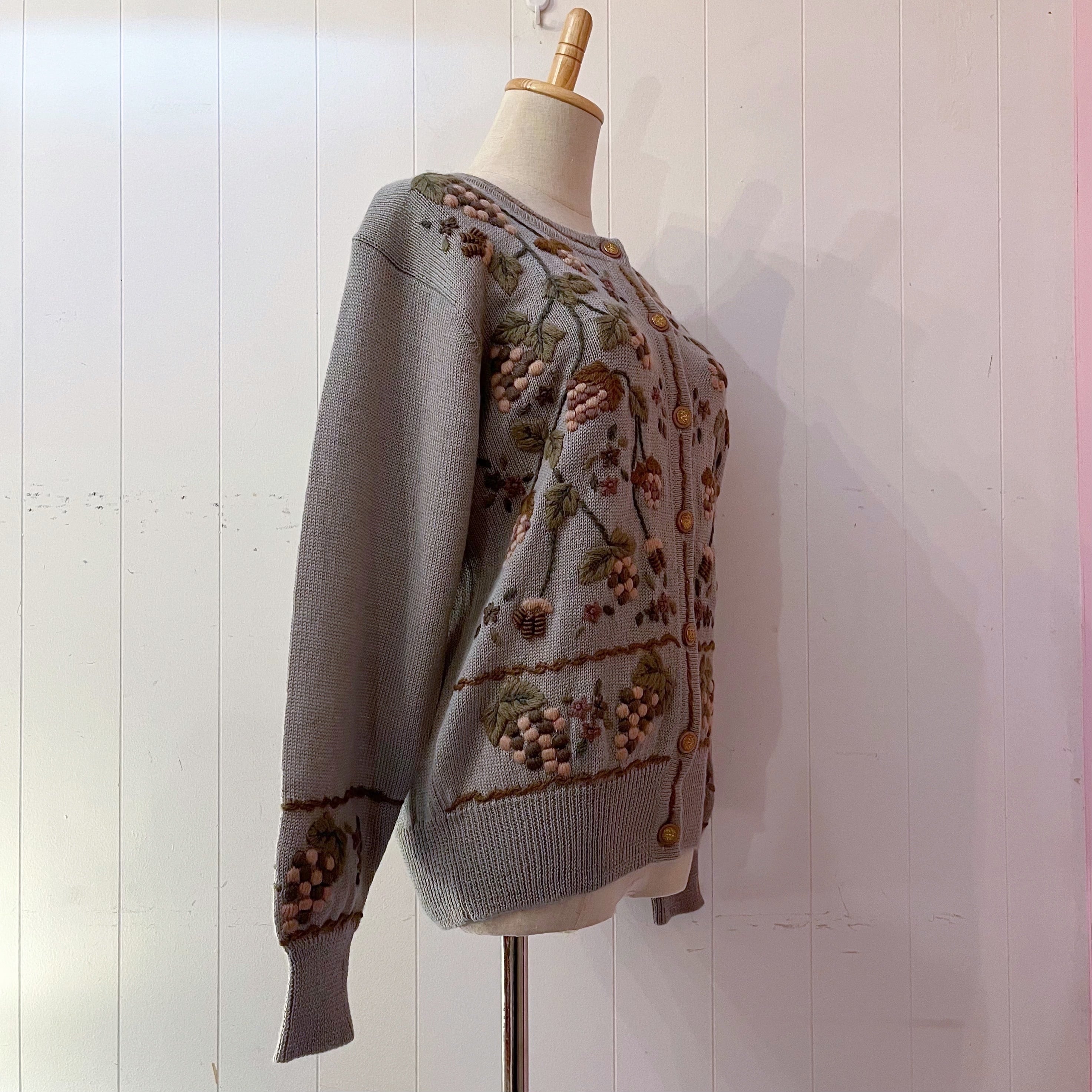 grape embroidery knit cardigan