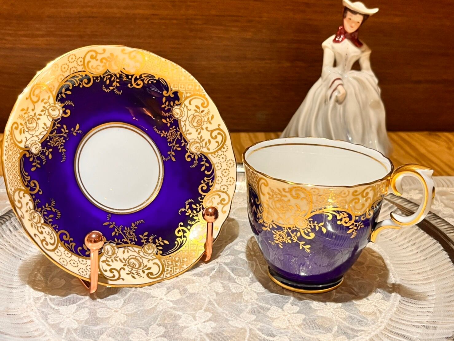 クラウンスタッフォードシャー (1930-1950年頃） コバルトブルーの