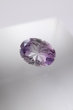 Bicolour Amethyst Carving  - 002