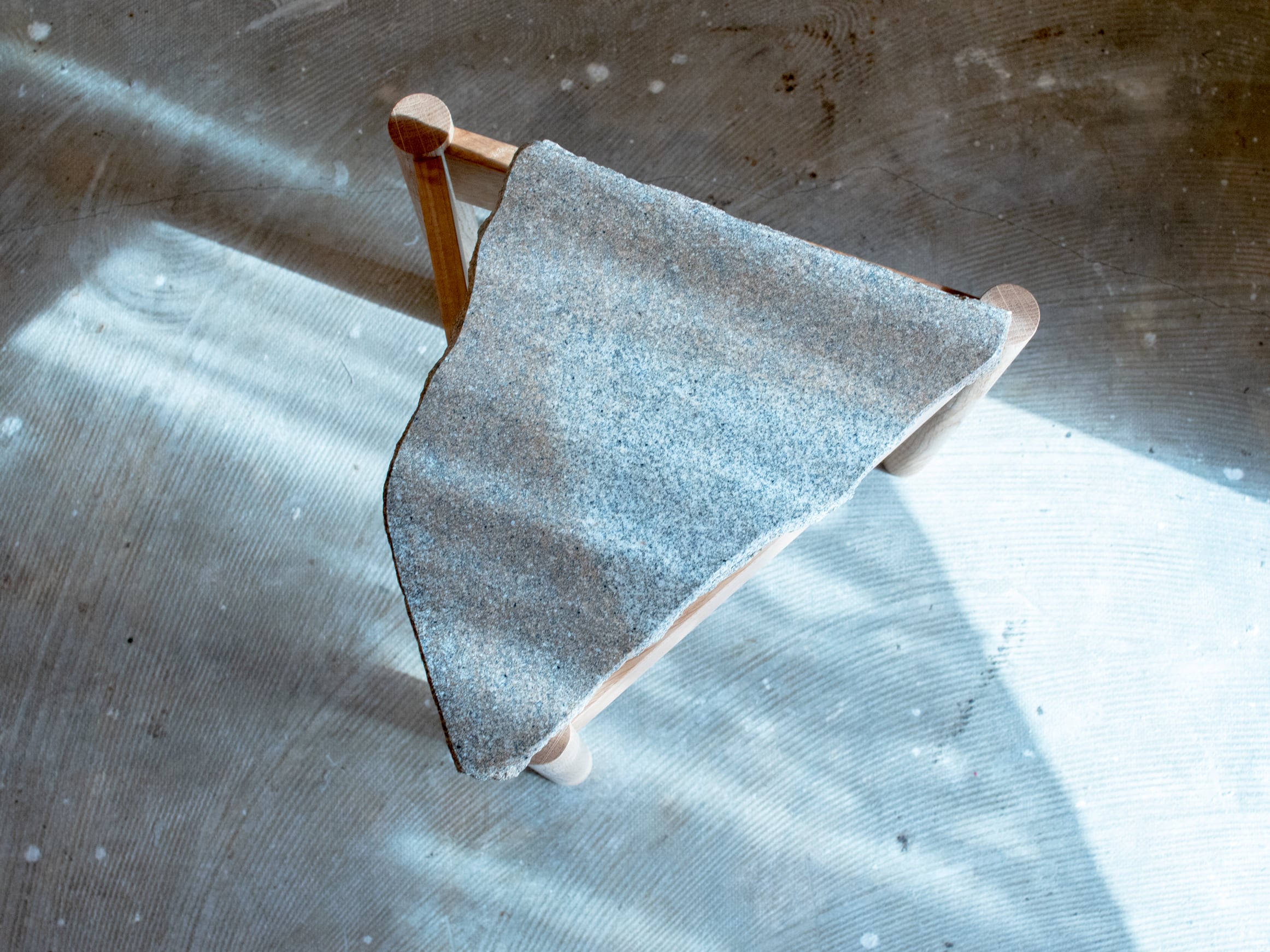 Stone!!Top side table【C】 | Magical Furniture Present.