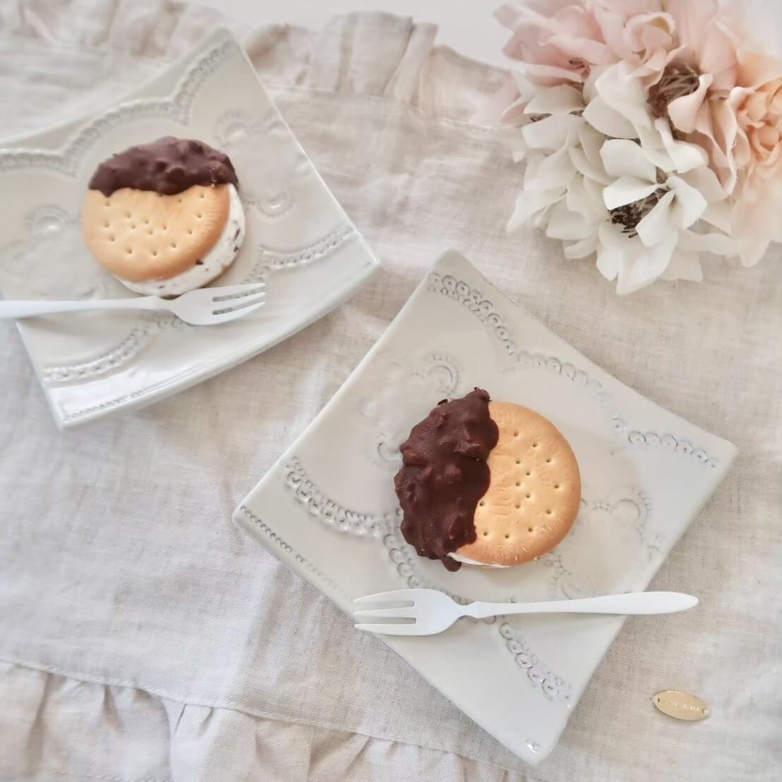 Flower lace square plate / フラワーレーススクエアプレート S