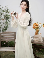 【0131】Lace Square Collar Long Sleeve Dress